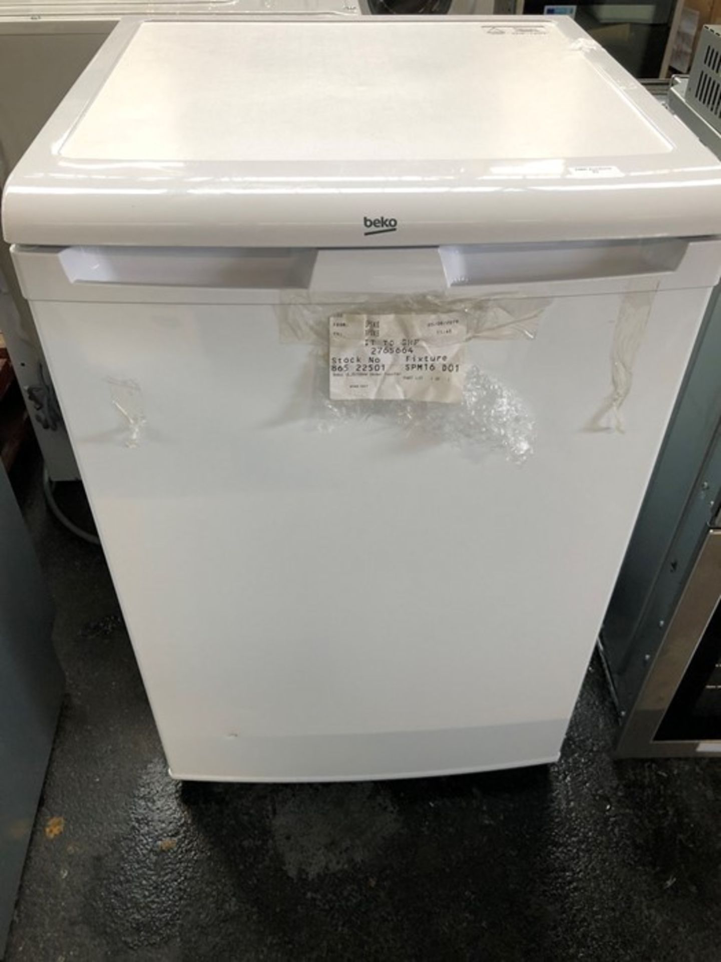 BEKO ULJS1584W UNDER COUNTER FRIDGE