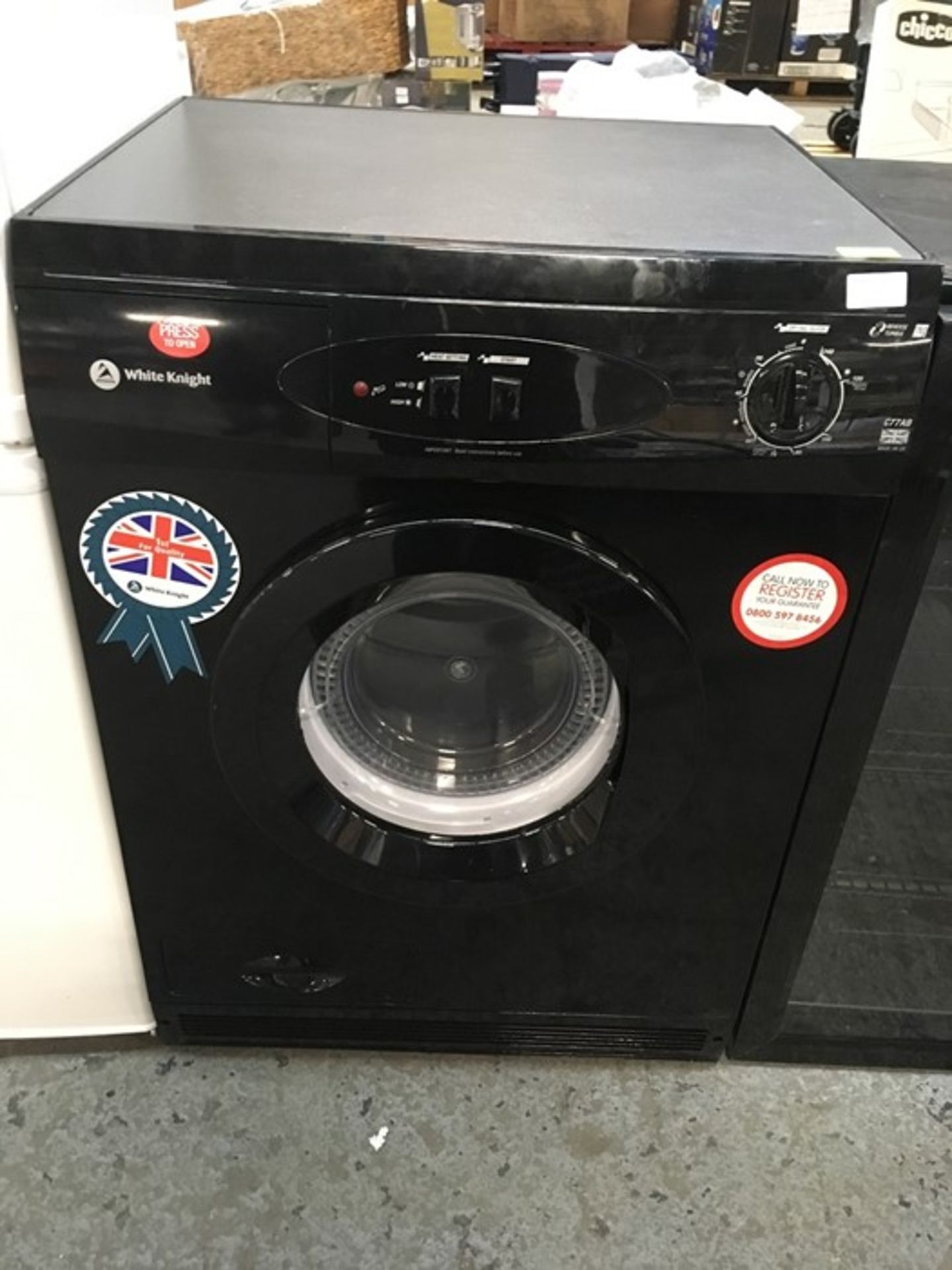 1 WHITE KNIGHT C77AB TUMBLE DRYER / COLOUR: BLACK / RRP £235.00 (PUBLIC VIEWING AVAILABLE)