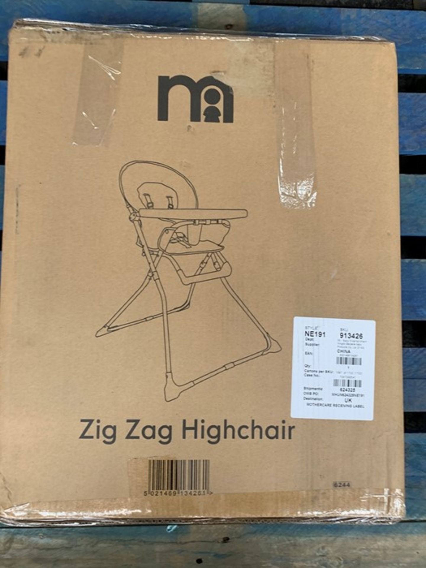1 BOXED ZIG ZAG HIGH CHAIR / RRP £55.00 (PUBLIC VIEWING AVAILABLE)