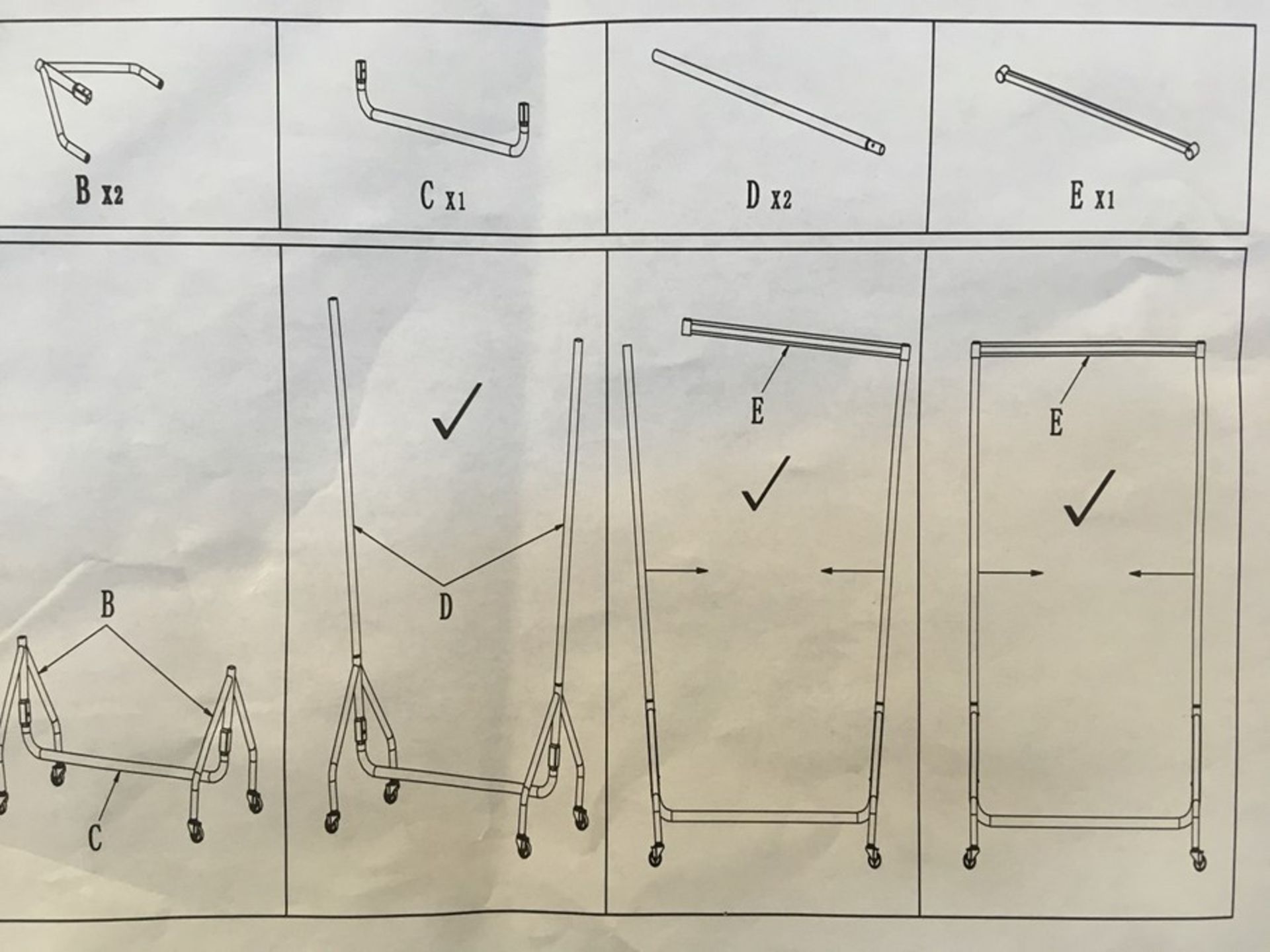 1 BOXED GARMENT RAIL IN YELLOW GLOSS / RRP £30.00 (PUBLIC VIEWING AVAILABLE)