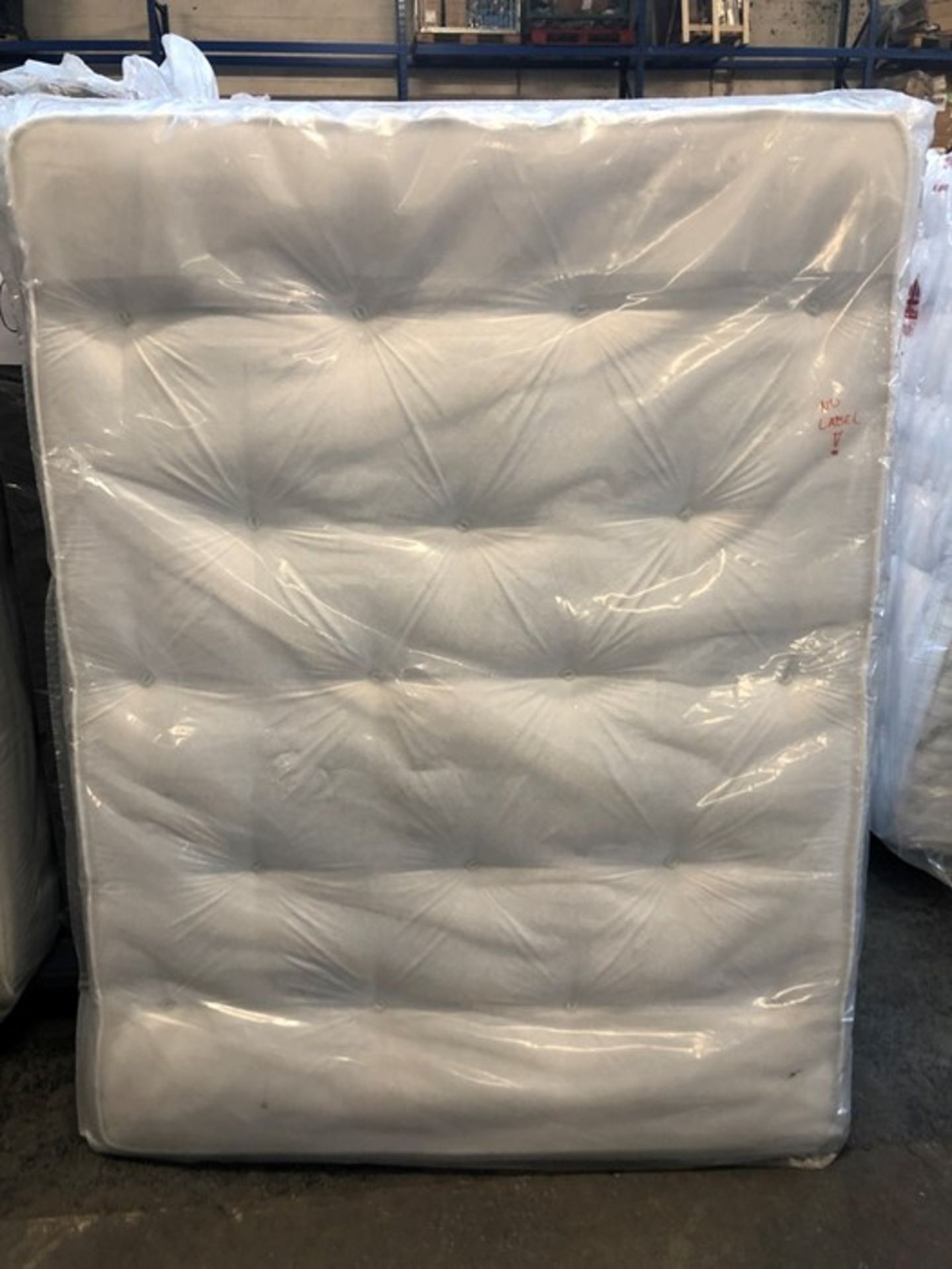 1 GRADE A BAGGED SERENITY POCKET SPRUNG KING MATTRESS (PUBLIC VIEWING AVAILABLE)