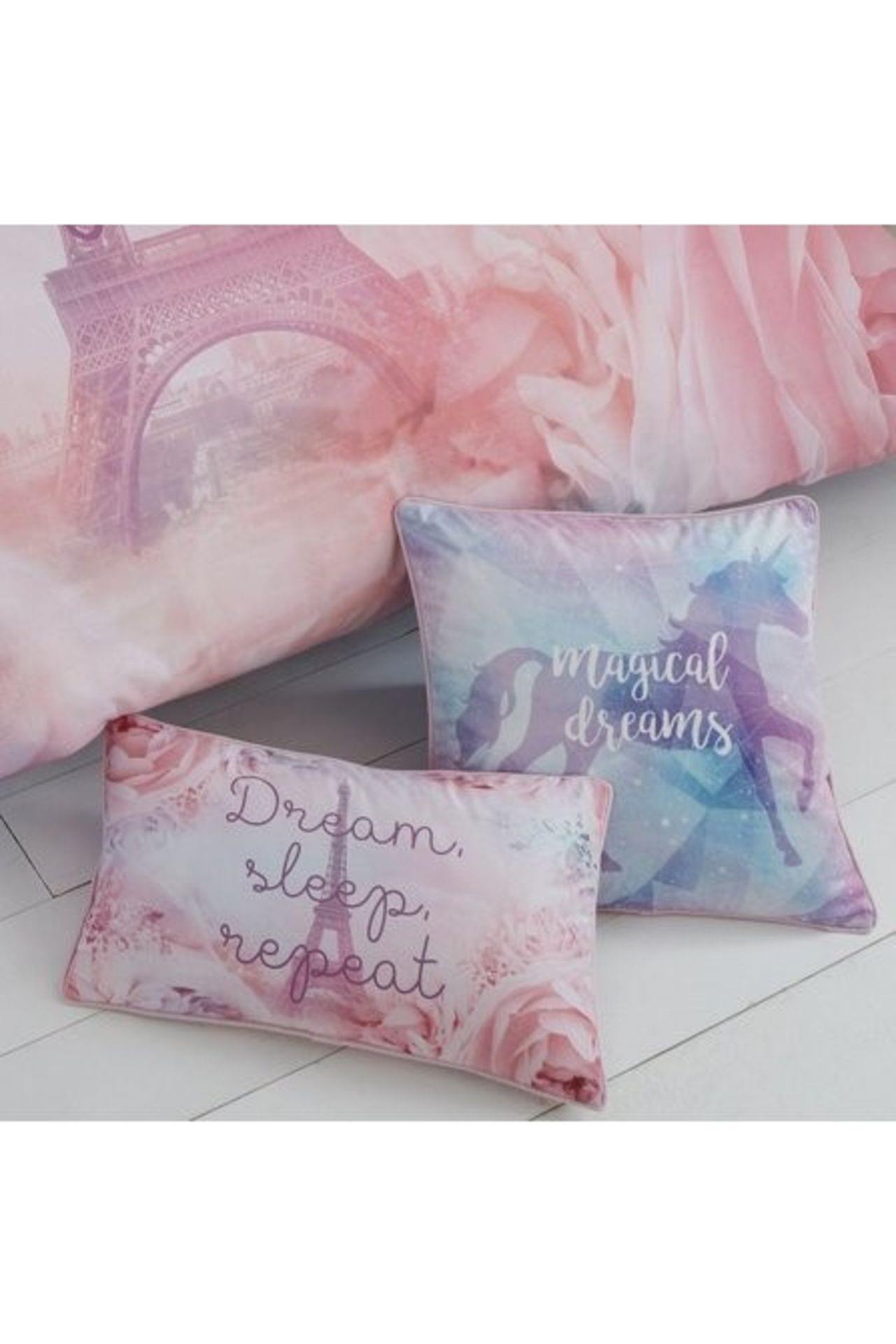 1 AS NEW BAGGED MAGICAL DREAMS BOUDOIR FILLED CUSHION / DREAM SLEEP REPEAT / 30X50CM (PUBLIC VIEWING