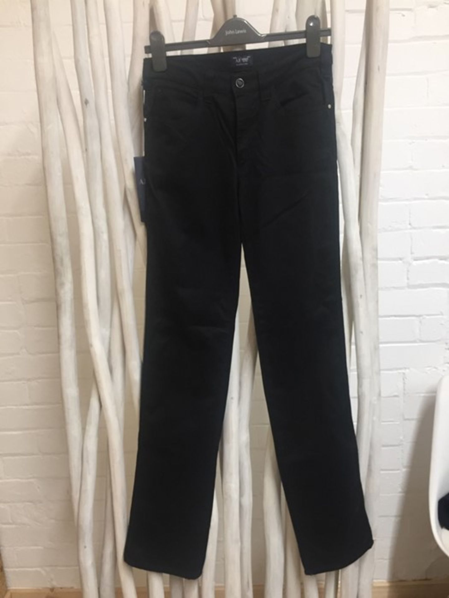 1 ARMANI JEANS REGULAR FIT J75 NERO BLACK JEANS IN W30 / RRP £145.00 (PUBLIC VIEWING AVAILABLE)