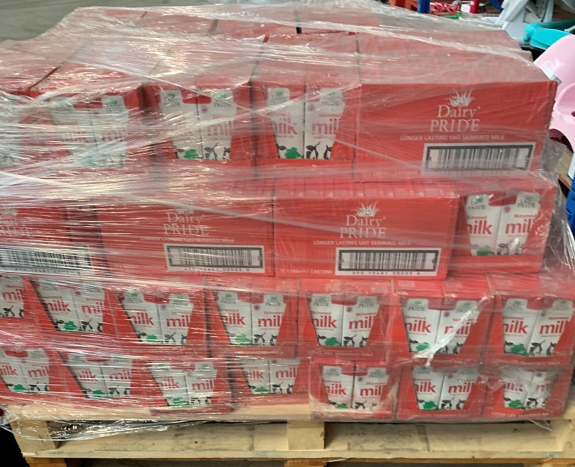 1 LOT TO CONTAIN 600 CARTONS OF DAIRY PRIDE LONGER LASTING UHT SKIMMED MILK (500ML) / BEST BEFORE