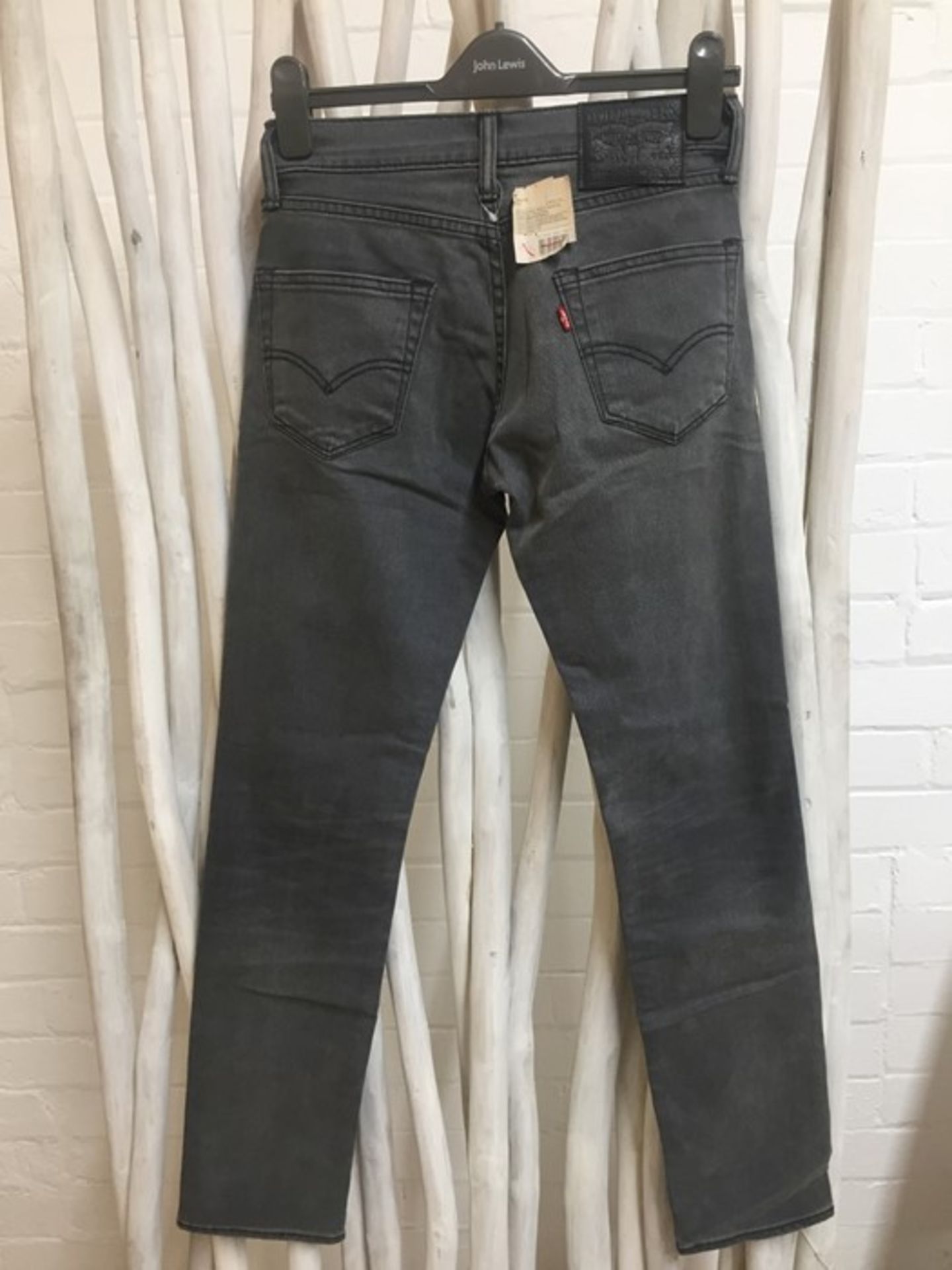 1 LEVI SLIMFIT 511 SLATE GREY JEANS IN W28 L32 / RRP £115.00 (PUBLIC VIEWING AVAILABLE)