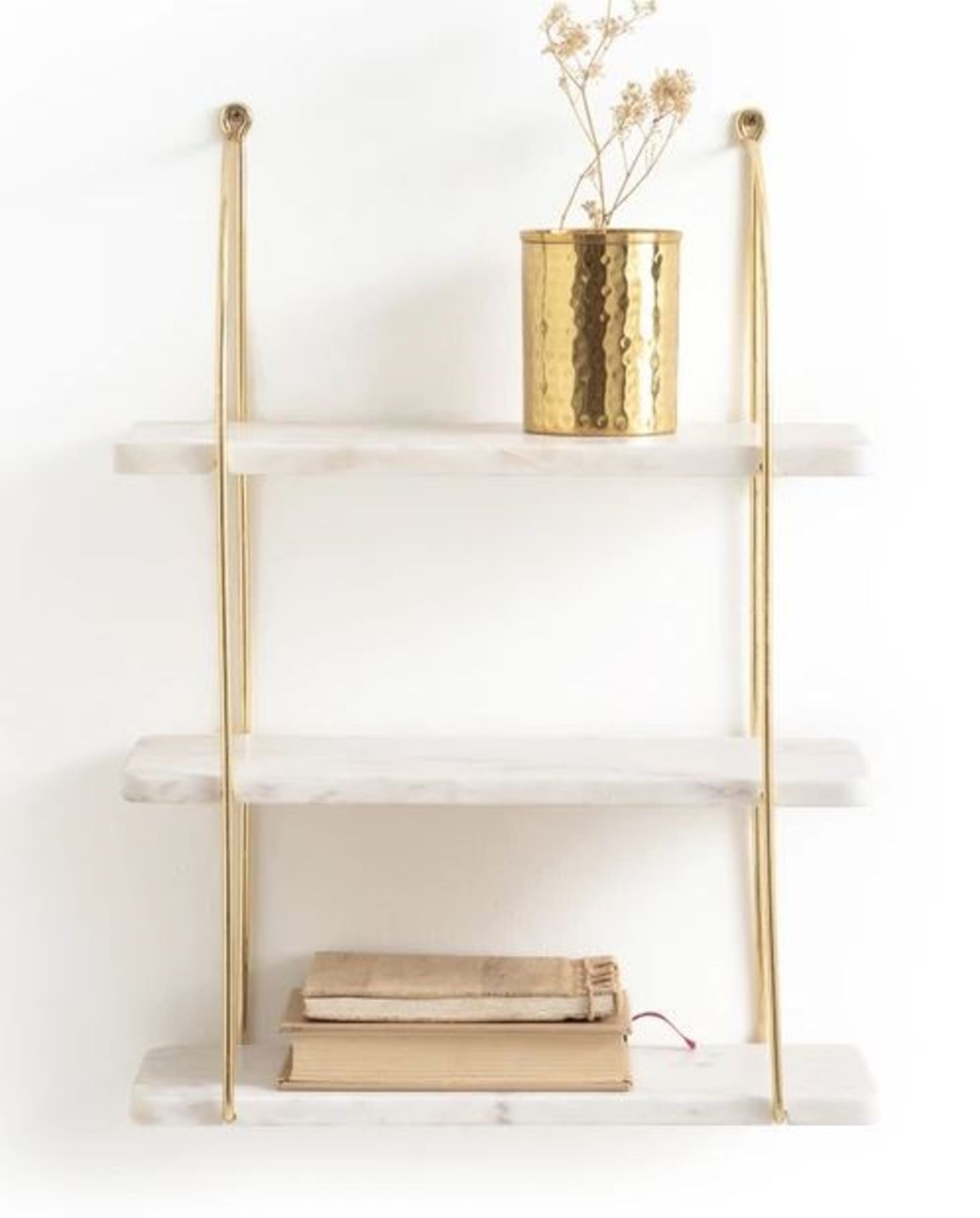 1 GRADE B FITIA MARBEL AND METAL WALL SHELF / PLEASE NOTE ONE OF THE MARBLE SHELVES IS BROKEN /