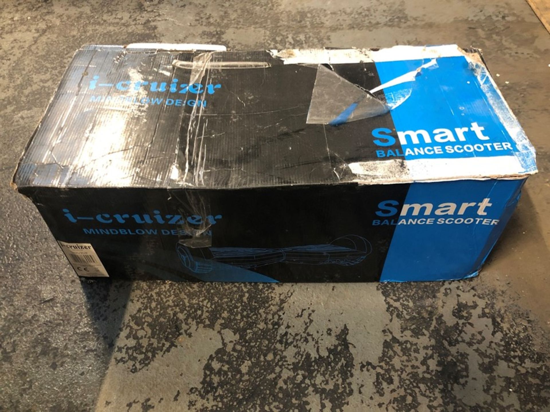 1 BOXED UNTESTED I CRUIZER MINDBLOW DESIGN SMART BALANCE SCOOTER / RRP £259.99 (PUBLIC VIEWING