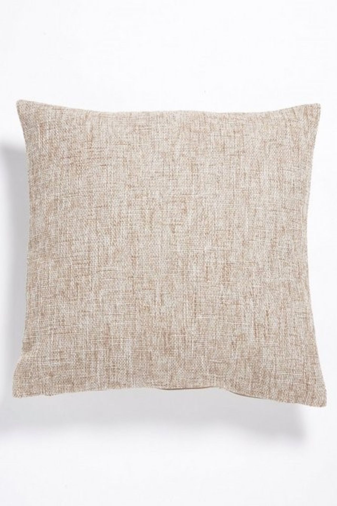 1 BAGGED NORI BOUCLE CUSHION COVER IN NATURAL (PUBLIC VIEWING AVAILABLE)