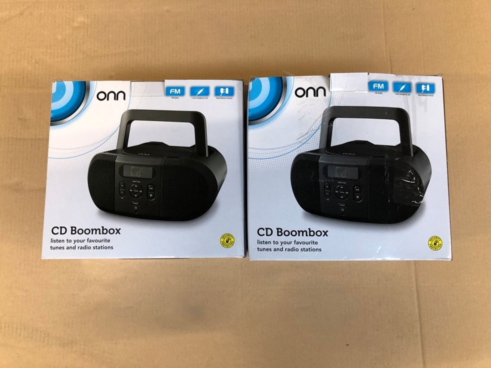 1 LOT TO CONTAIN 2 BOXED ONN CD BOOMBOXES IN BLACK / BL - 8740 / RRP £40.00 (PUBLIC VIEWING