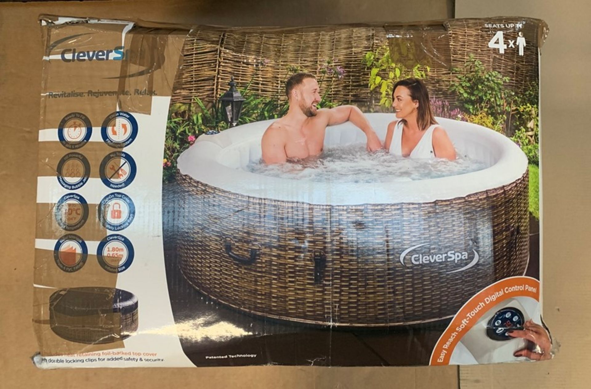 1 BOXED CLEVERSPA 4 PERSON INFLATABLE SPA / BL - 7568 / RRP £300.00 (PUBLIC VIEWING AVAILABLE)