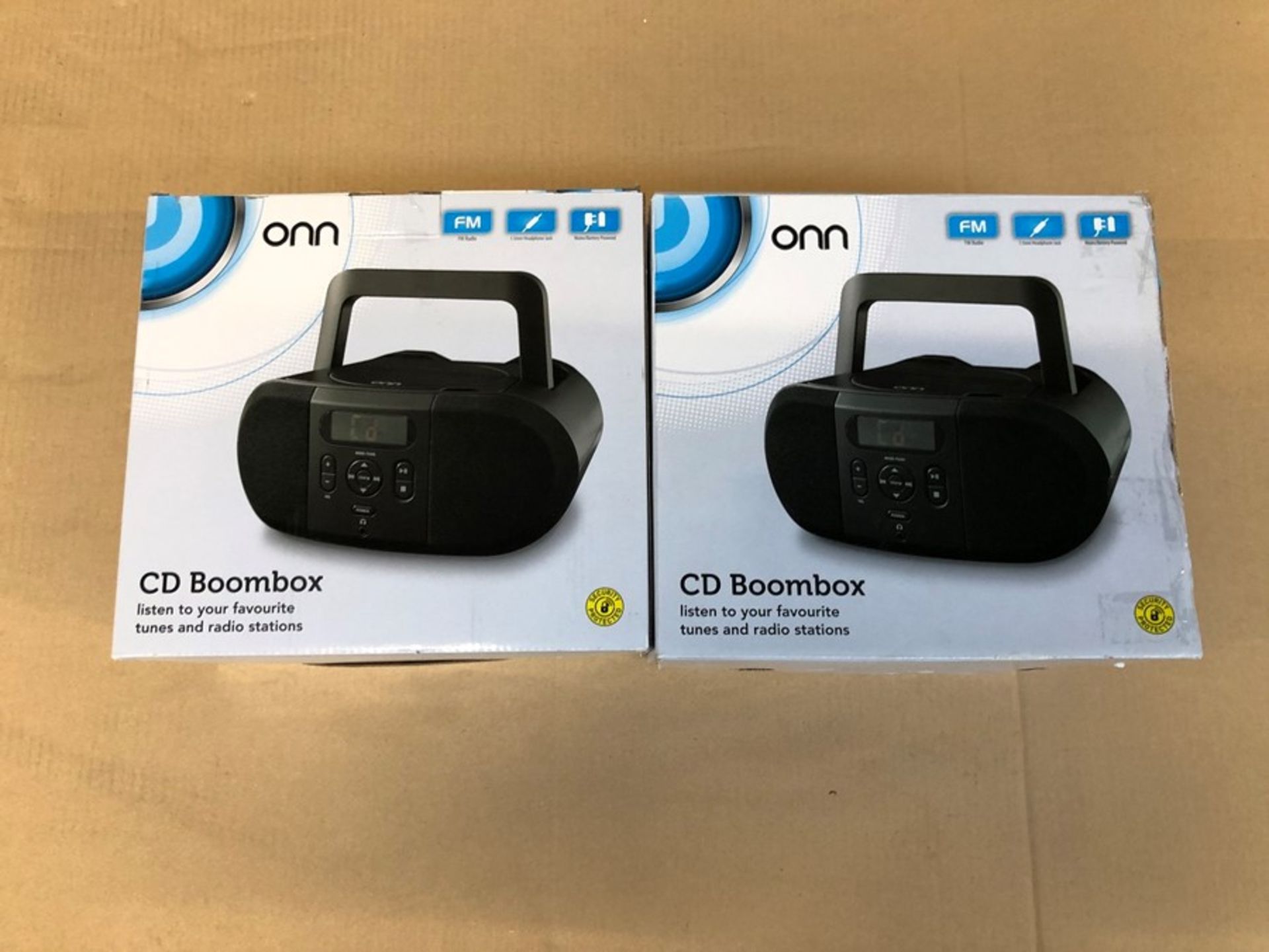 1 LOT TO CONTAIN 2 BOXED ONN CD BOOMBOXES IN BLACK / BL - 8740 / RRP £40.00 (PUBLIC VIEWING