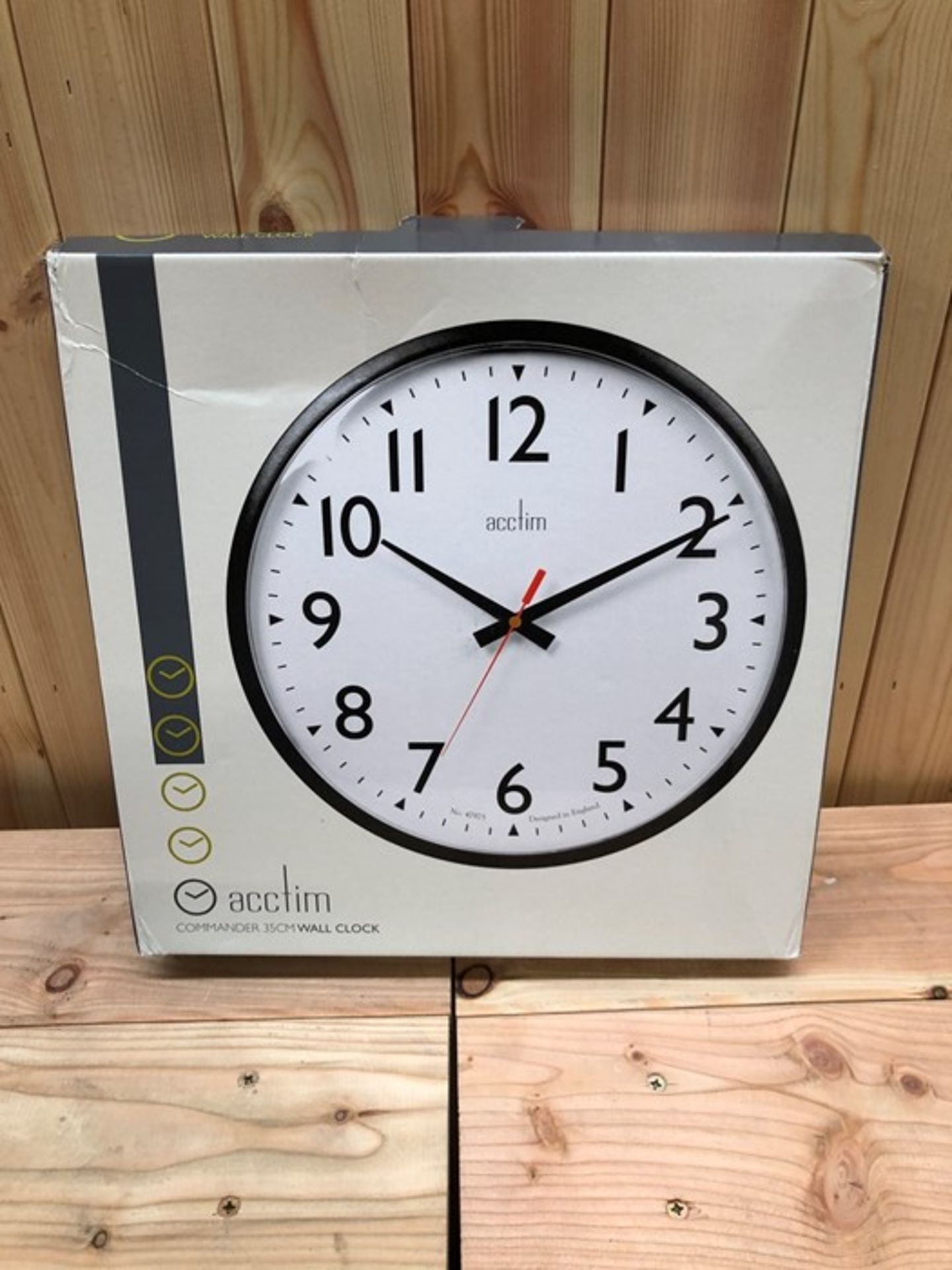 1 BOXED ACCTIM COMMANDER 35CM WALL CLOCK / RRP £19.49 (PUBLIC VIEWING AVAILABLE)