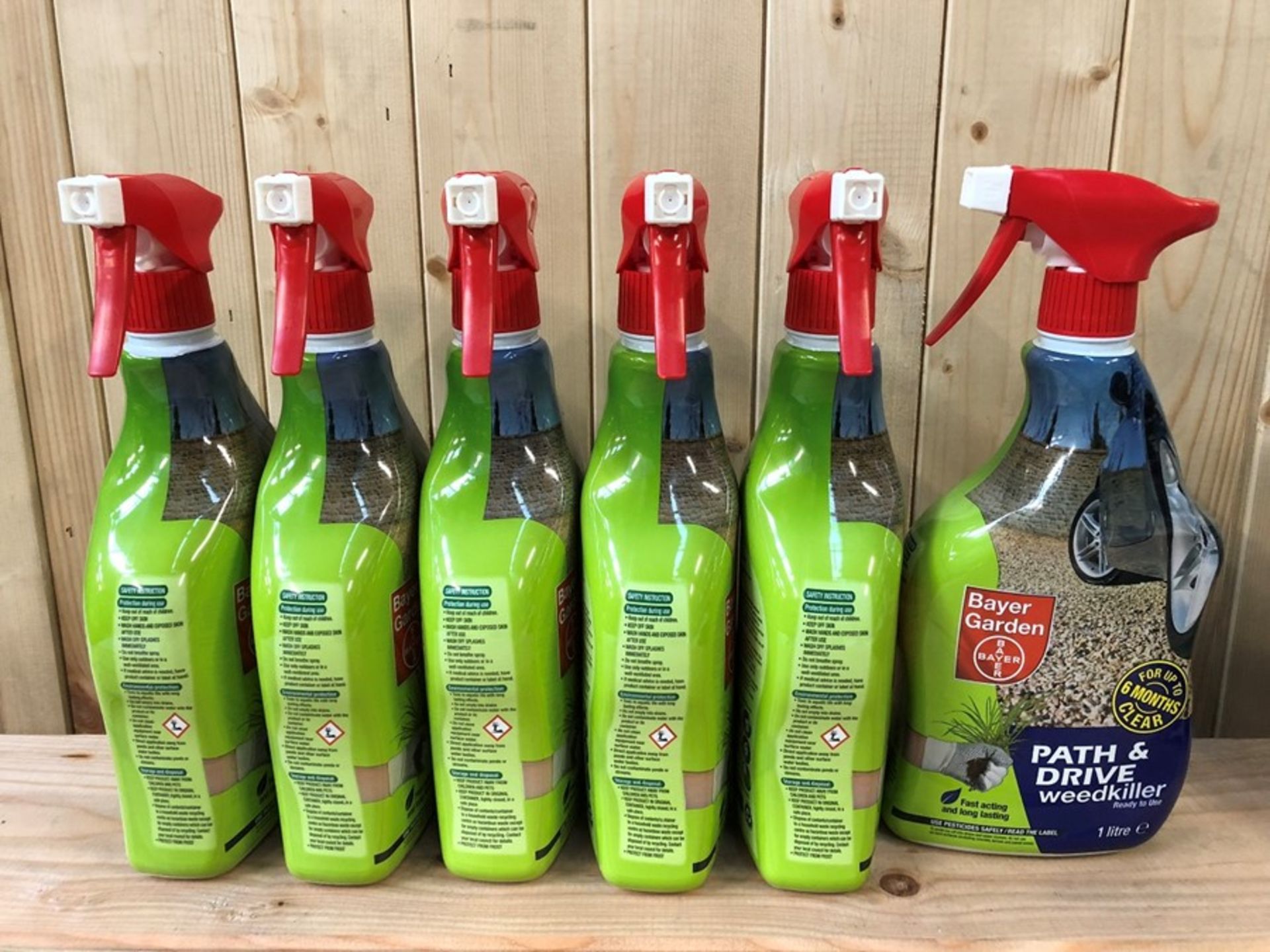 1 LOT TO CONTAIN 6 BOTTLES OF BAYER PATH AND DRIVE WEEDKILLER / 1 LITRE PER BOTTLE / RRP £53.94 (