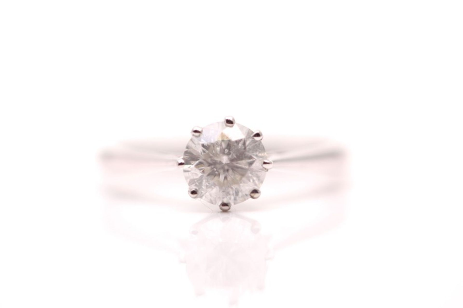 18CT WHITE GOLD LADIES DIAMOND SOLITAIRE RING