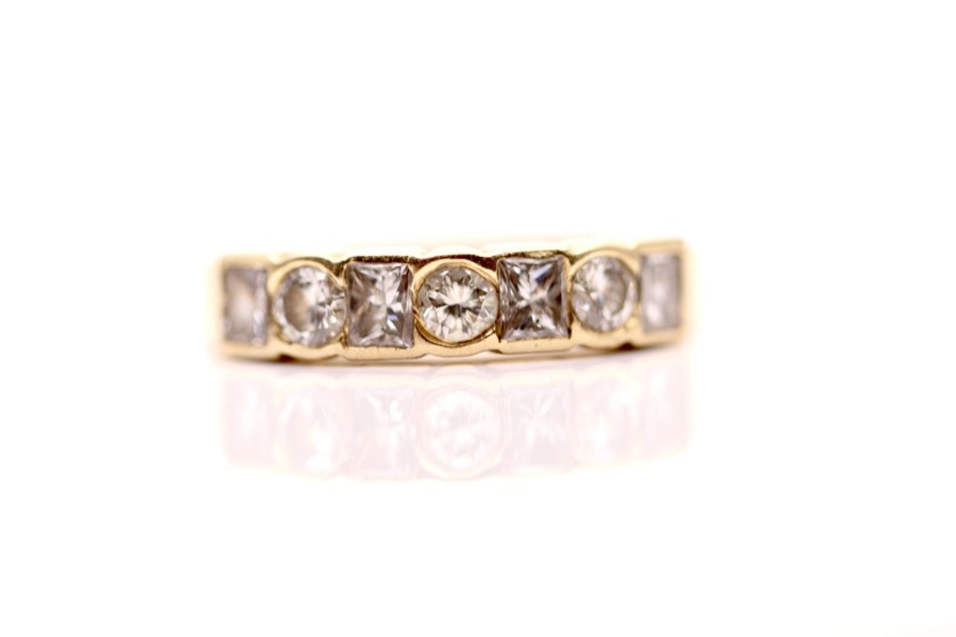 18CT YELLOW GOLD LADIES DIAMOND HALF ETERNITY RING