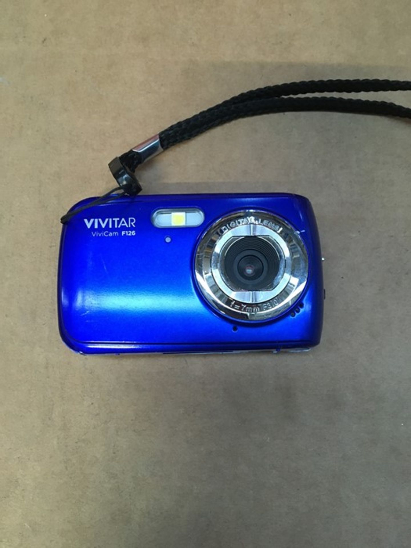 1 UNTESTED VIVITAR F126 CAMERA IN BLUE / BL - 8117 (PUBLIC VIEWING AVAILABLE)