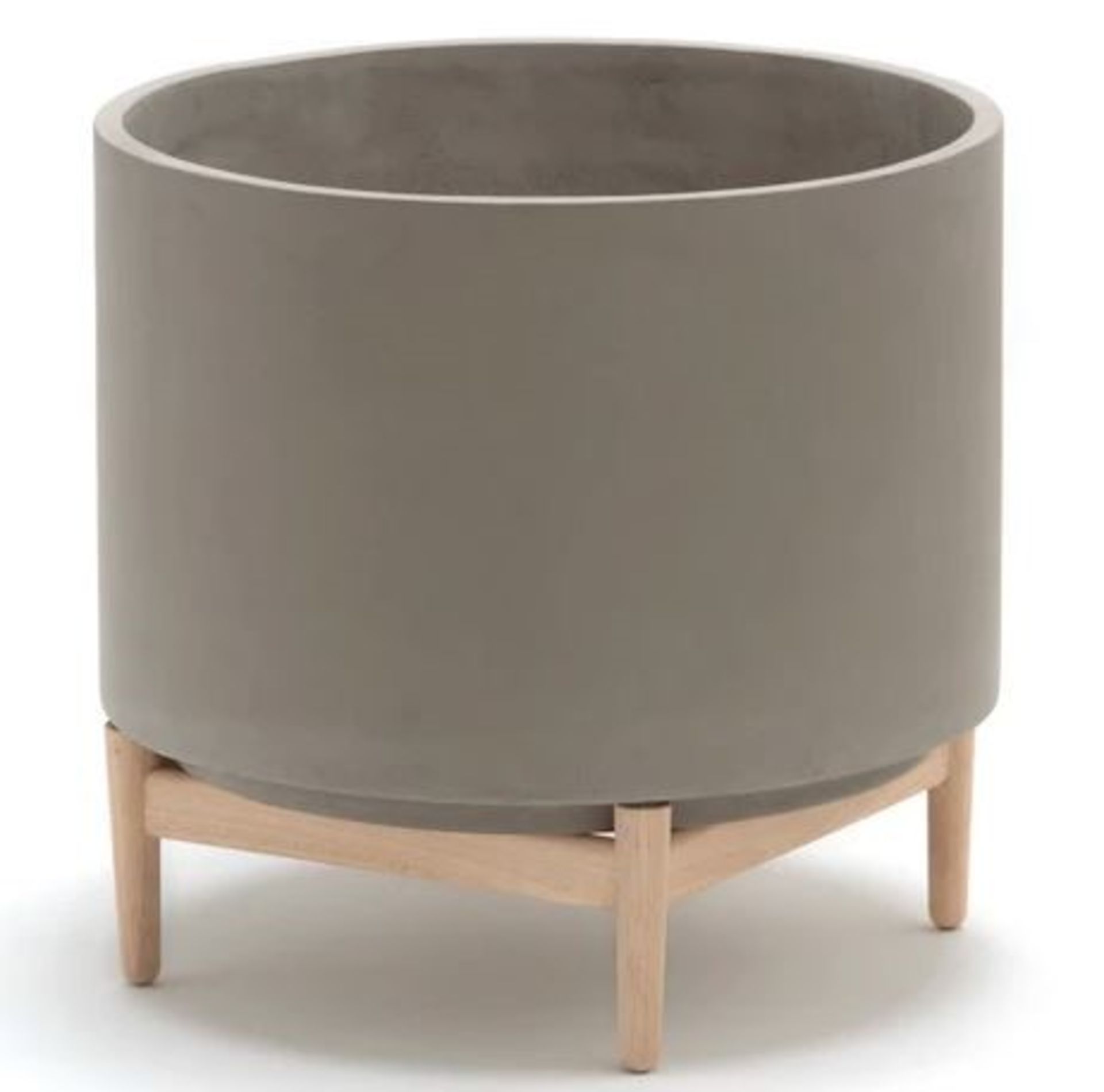 1 GRADE C DESIGNER FLORIAN CEMENT PLANTER / RRP £120.00 **SEVERAL SURFACE CRACKS TO POT** (PUBLIC