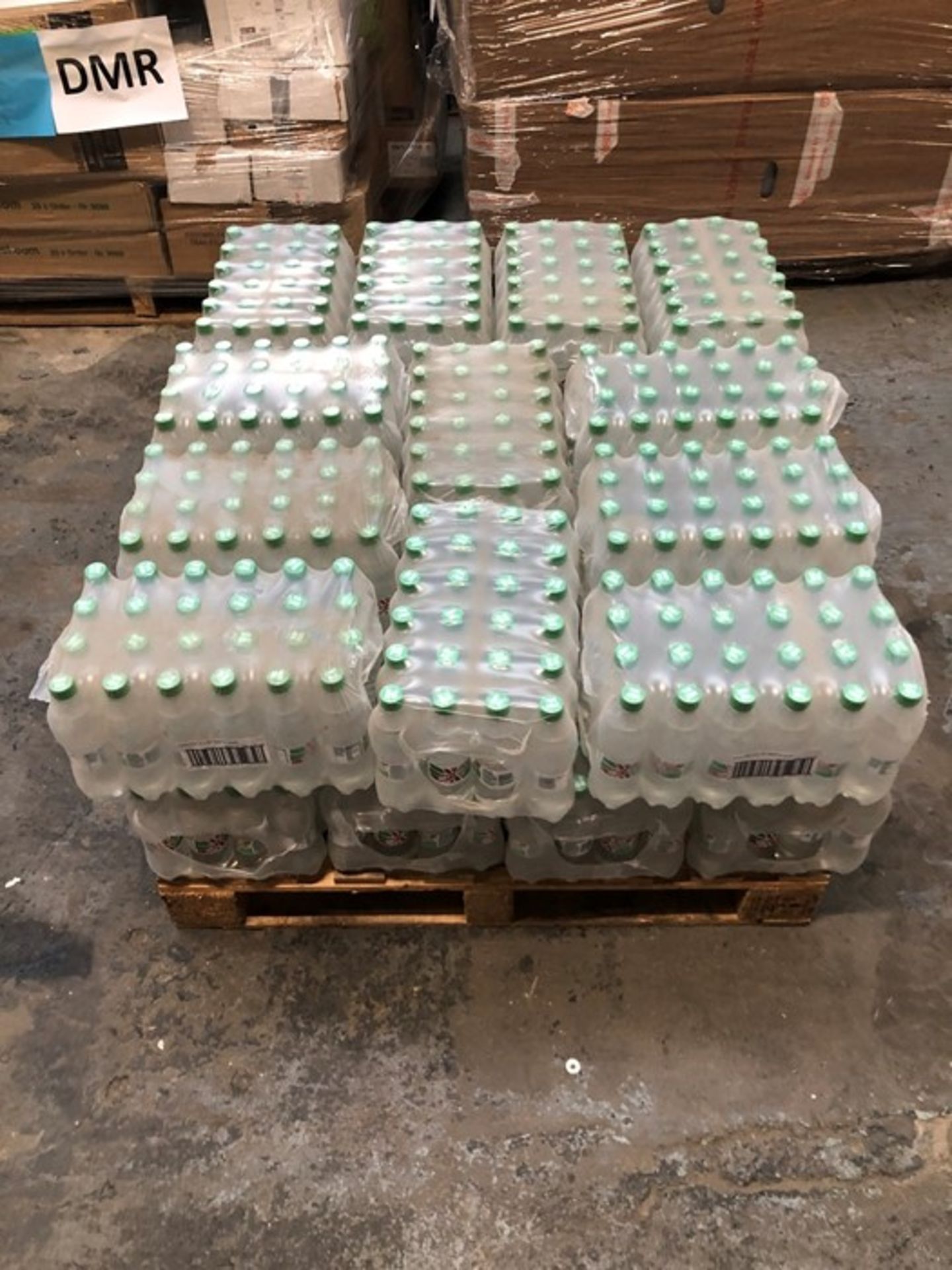 1 LOT TO CONTAIN 24 LARGE PACKS OF ABBEY WELL SPARKLING WATER / 24 BOTTLES PER PACK / BEST BEFORE: