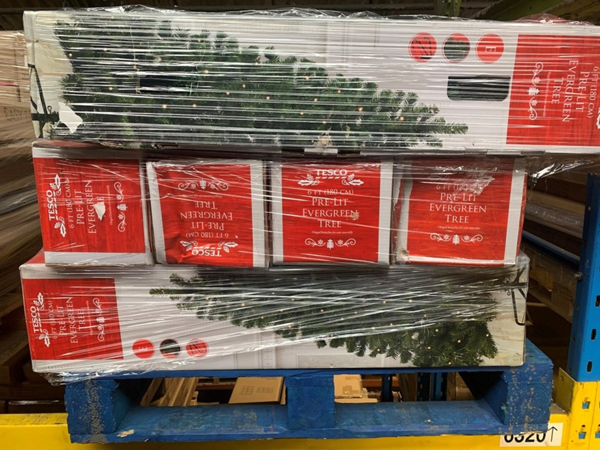 1 LOT TO CONTAIN 15 TESCO CHRISTMAS TREES IN 4FT AND 6FT SIZING (PUBLIC VIEWING AVAILABLE)