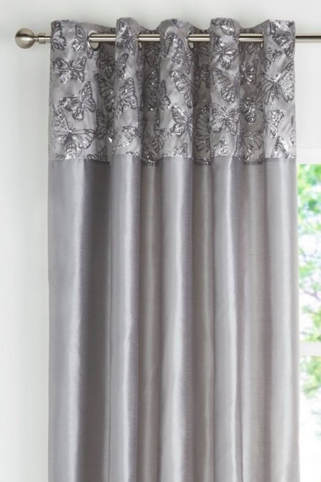 1 BAGGED BUTTERFLY SEQUIN TOP BORDER LINED EYELET CURTAINS IN CHARCOAL / RRP £49.99 (PUBLIC