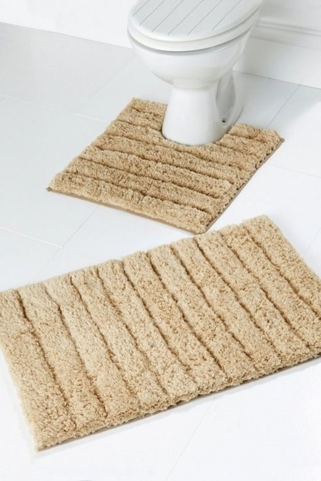 1 AS NEW BAGGED SUPER SOFT BATH MAT SET IN MOCHA (PUBLIC VIEWING AVAILABLE)