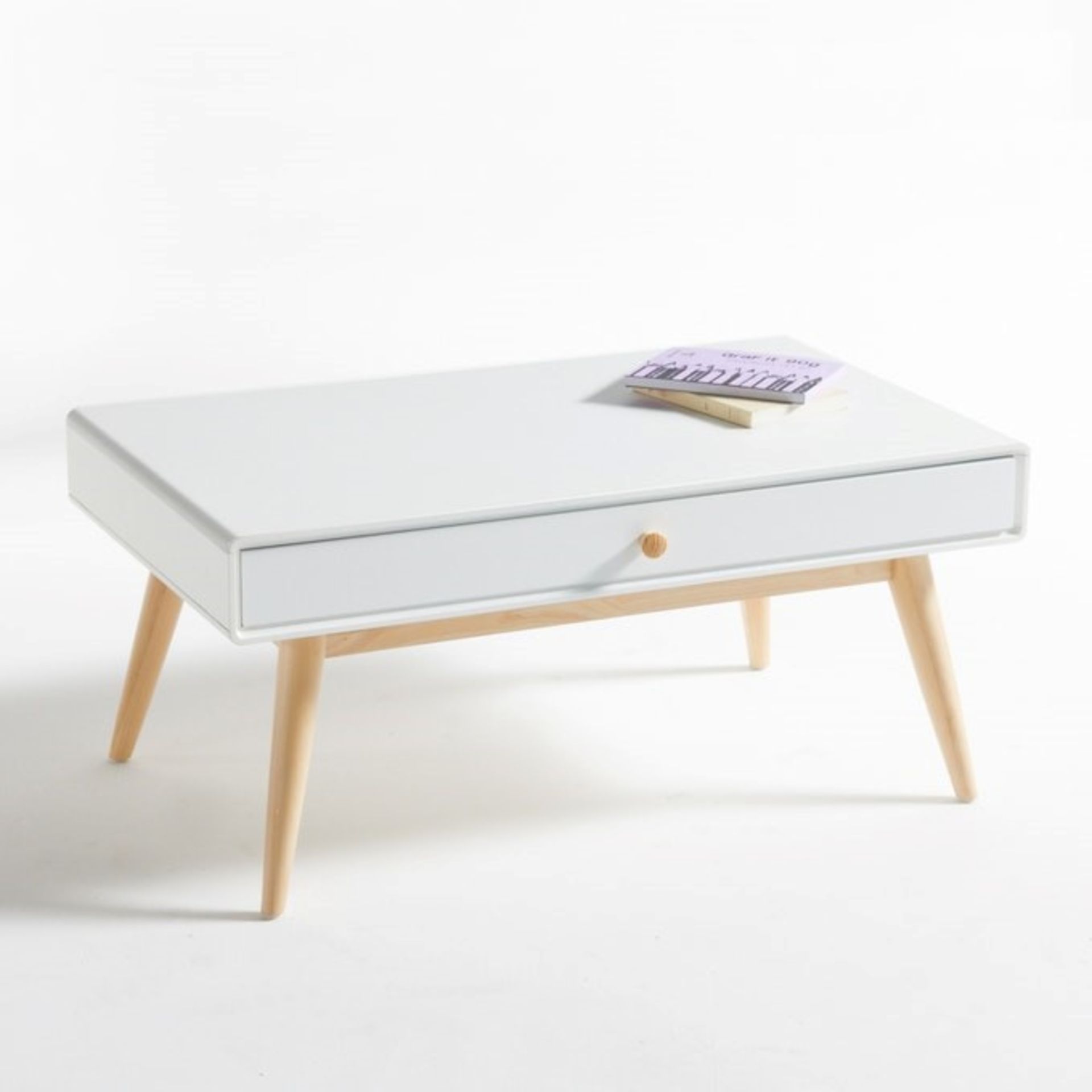 1 GRADE A BOXED JIMI COFFEE TABLE WITH 1 DRAWER AND 1 SHELF IN WHITE / RRP £155.00 (PUBLIC VIEWING