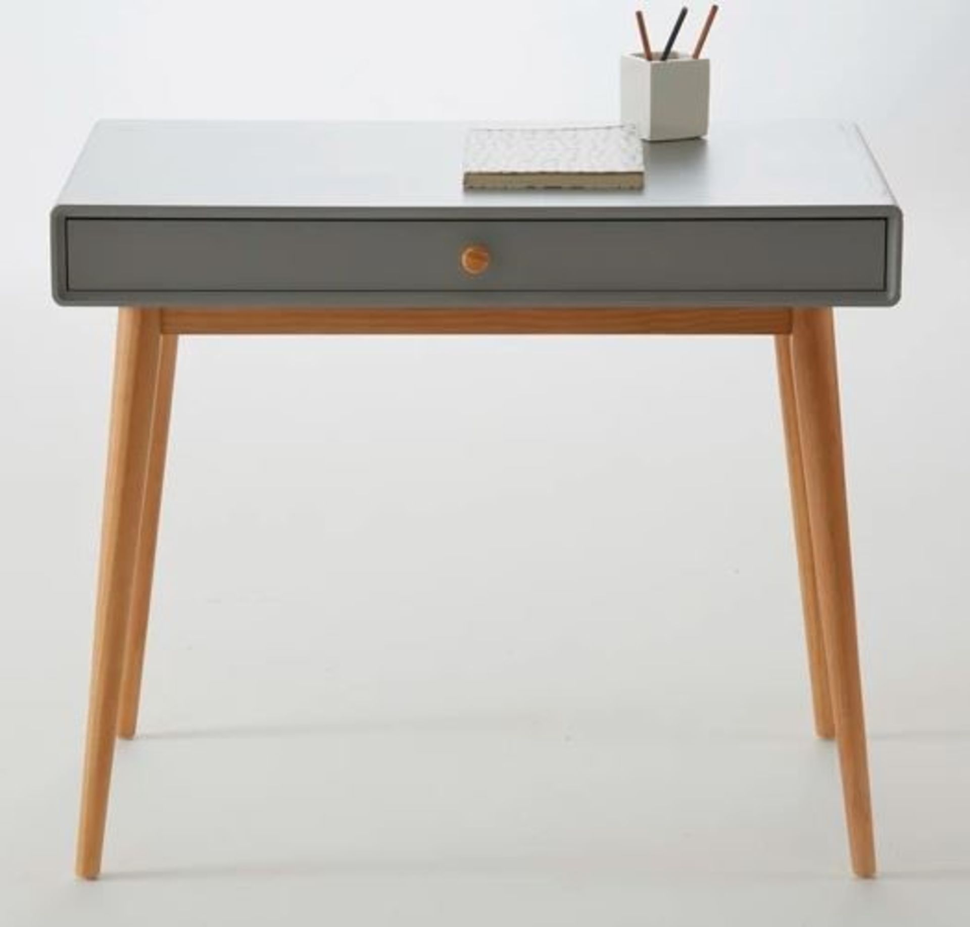 1 GRADE B BOXED DESIGNER JIMI 1 DRAWER DESK IN LIGHT GREY / RRP £160.00 (PUBLIC VIEWING AVAILABLE)