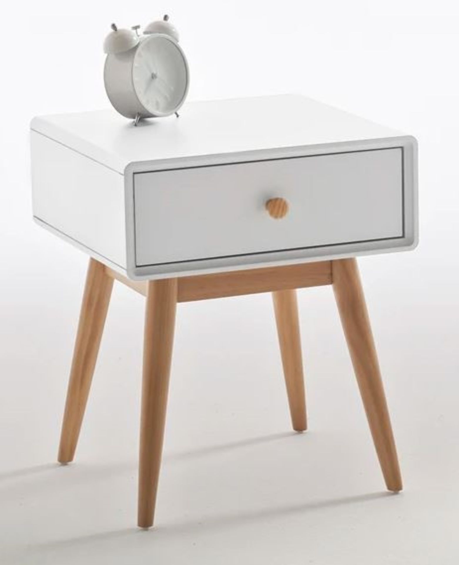 1 GRADE B BOXED DESIGNER JIMI BEDSIDE TABLE IN WHITE / RRP £110.00 (PUBLIC VIEWING AVAILABLE)