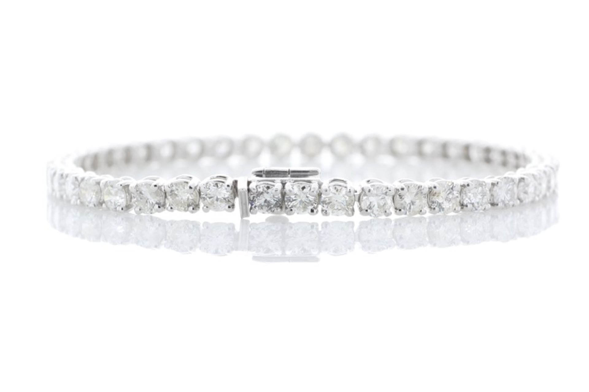 Valued by GIE £75,345.00 - 18ct White Gold Tennis Diamond Bracelet 9.03 Carats - 3493047, Colour-D - - Image 3 of 4