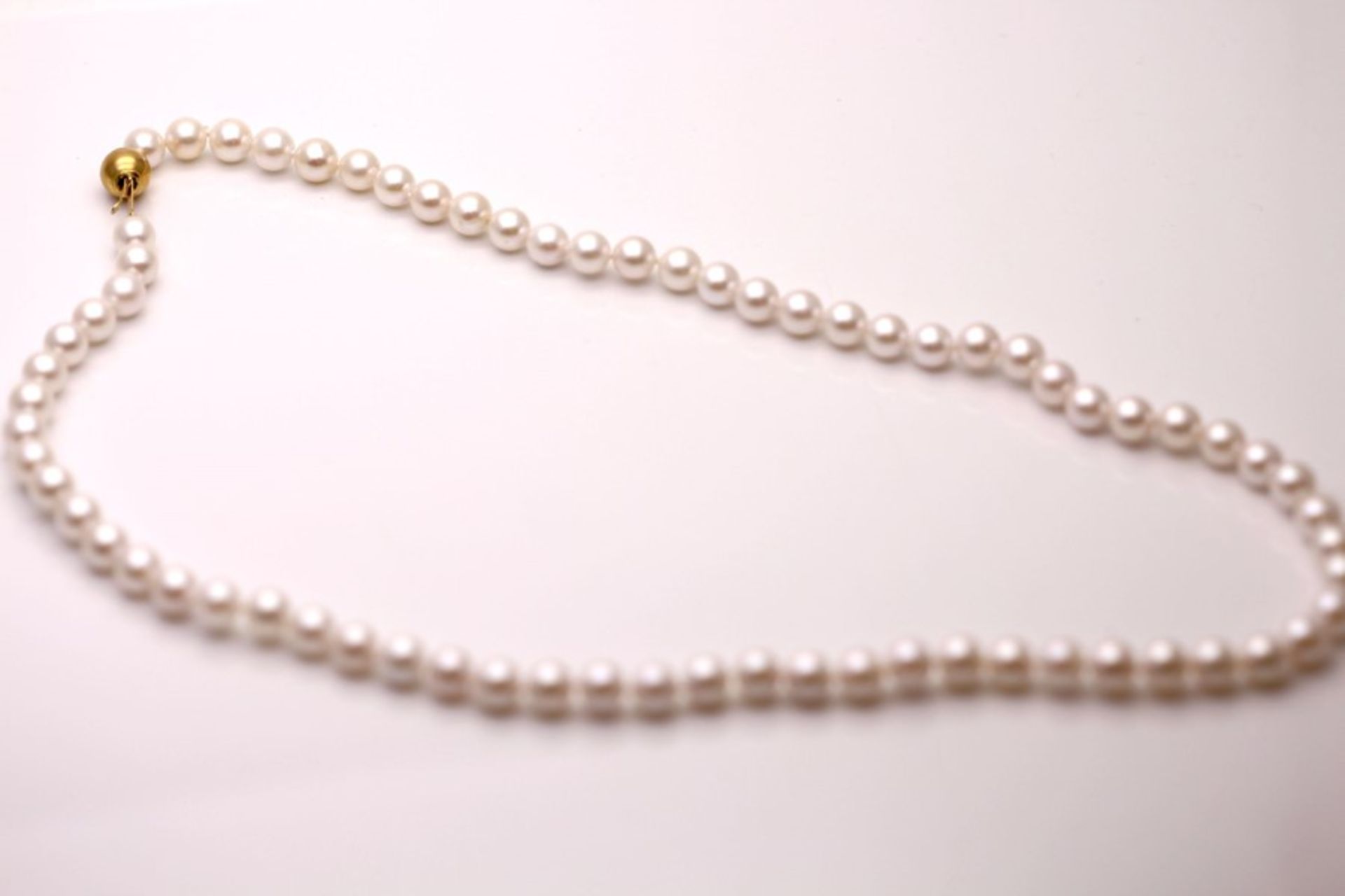 18CT YELLOW GOLD LADIES FRESHWATER PEARL SET