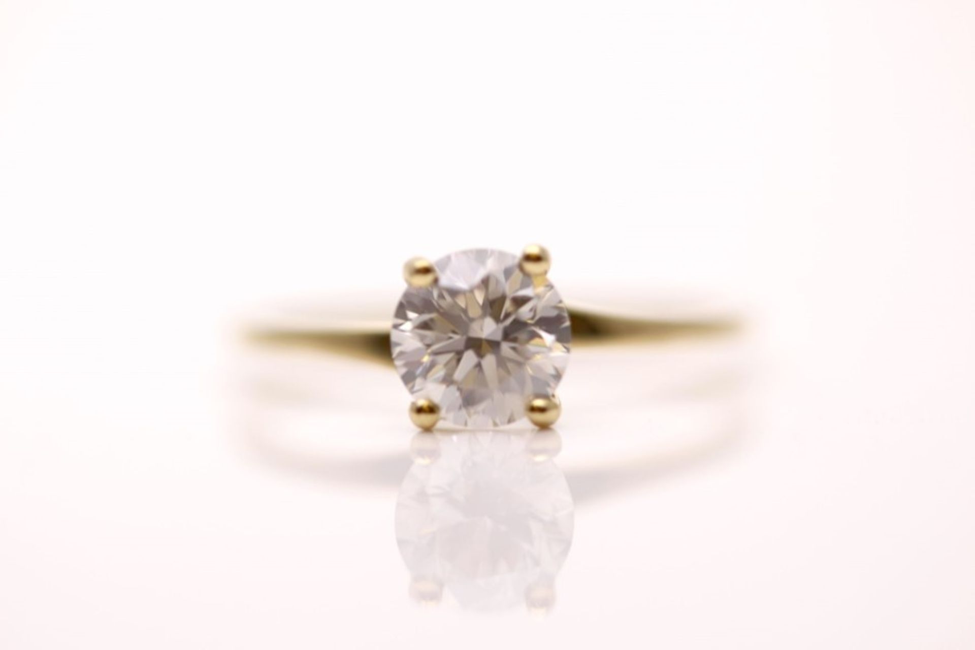 18CT YELLOW GOLD LADIES DIAMOND SOLITAIRE RING