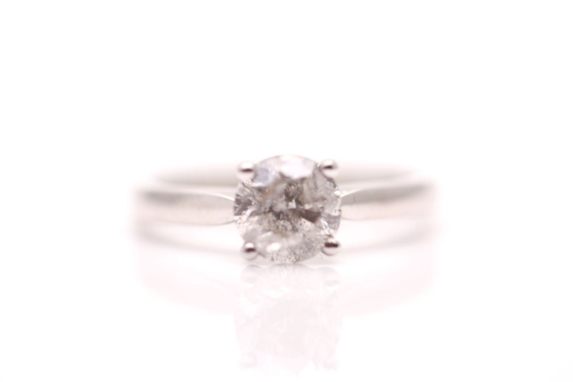 18CT WHITE GOLD LADIES DIAMOND SOLITAIRE RING