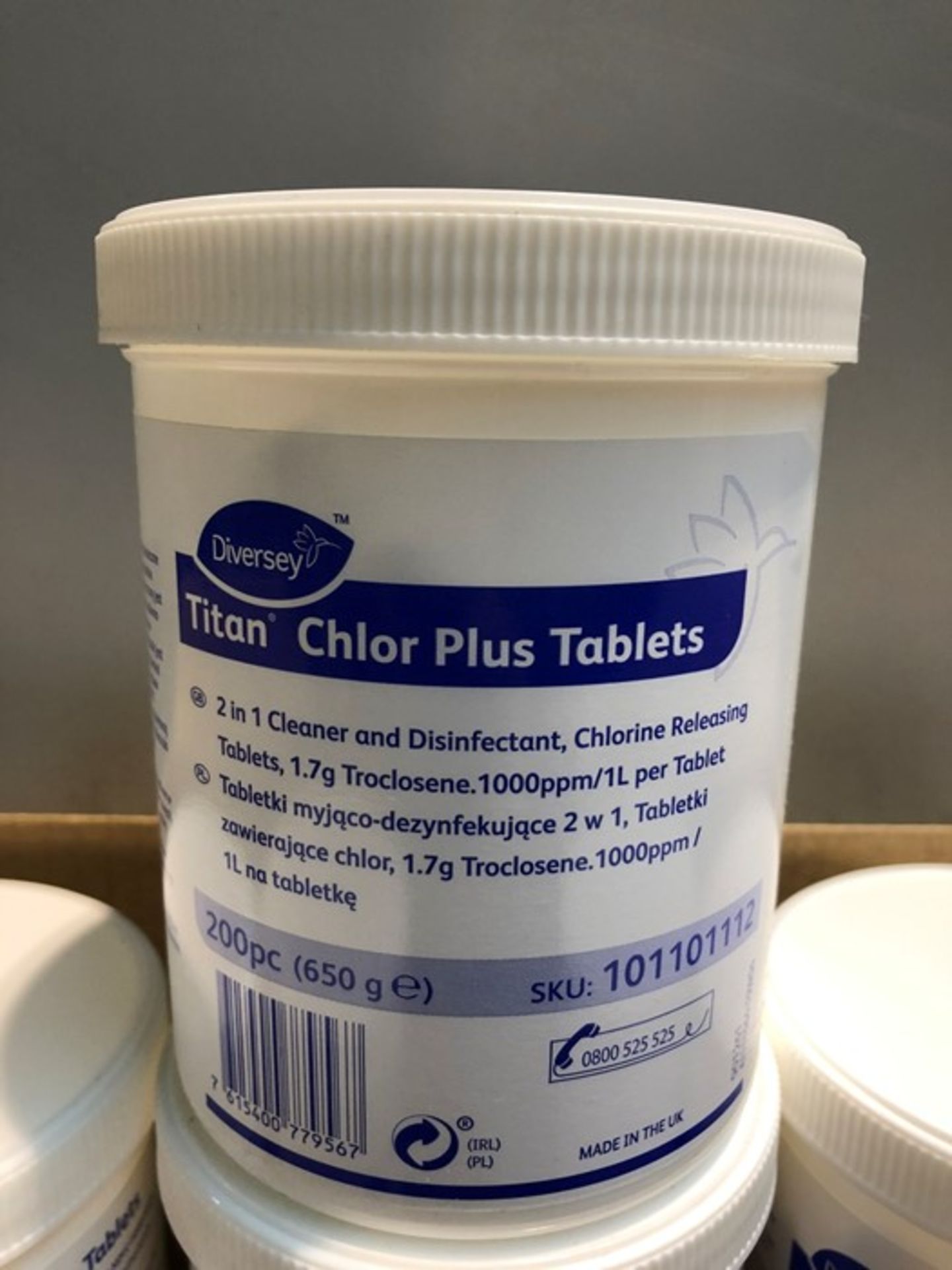 1 BOTTLE OF TITAN CHLOR PLUS TABLETS - 200 PC PER BOTTLE / RRP £33.99 (PUBLIC VIEWING AVAILABLE)