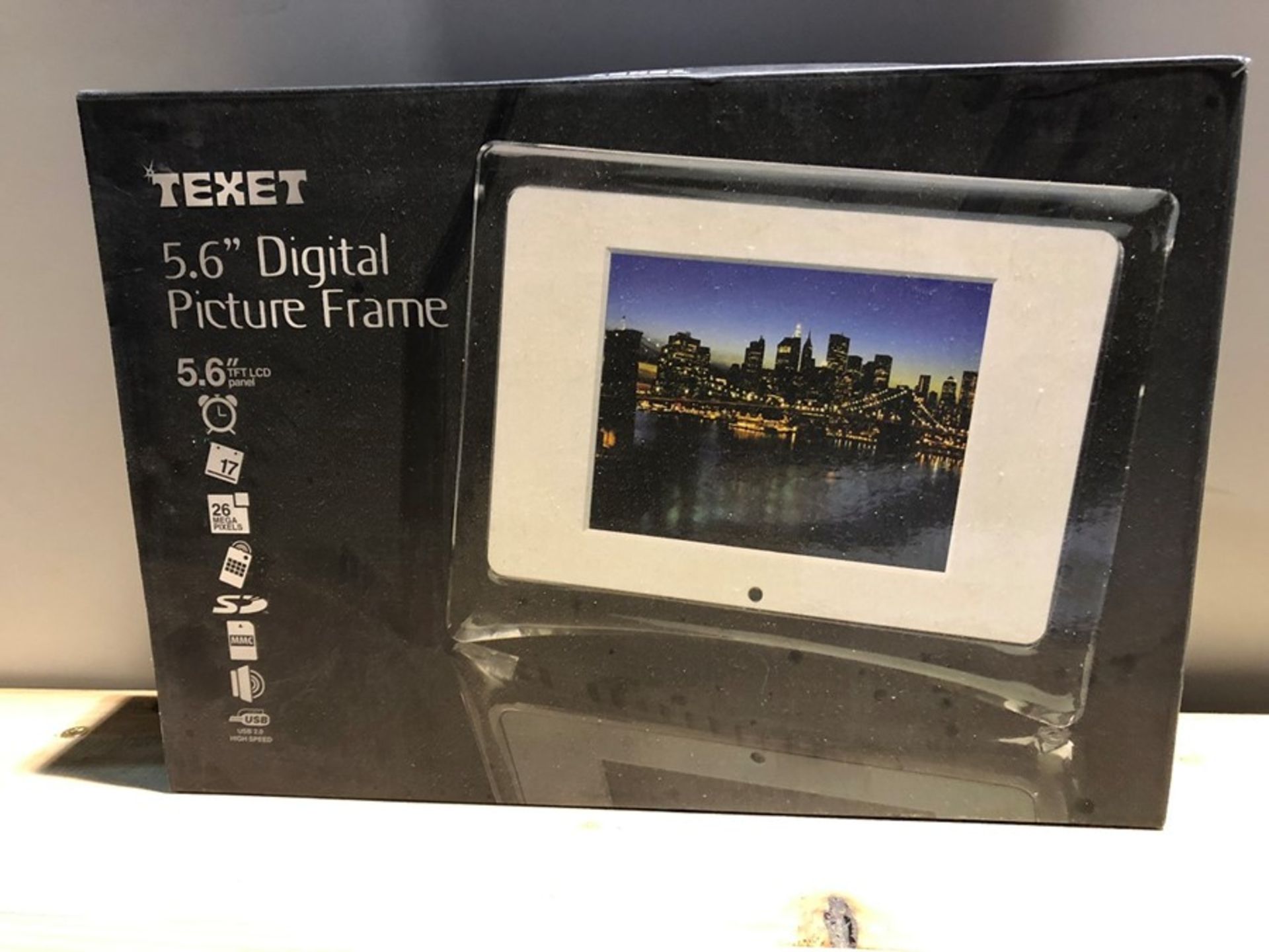 1 BOXED TEXET 5.6 DIGITAL PICTURE FRAME (PUBLIC VIEWING AVAILABLE)