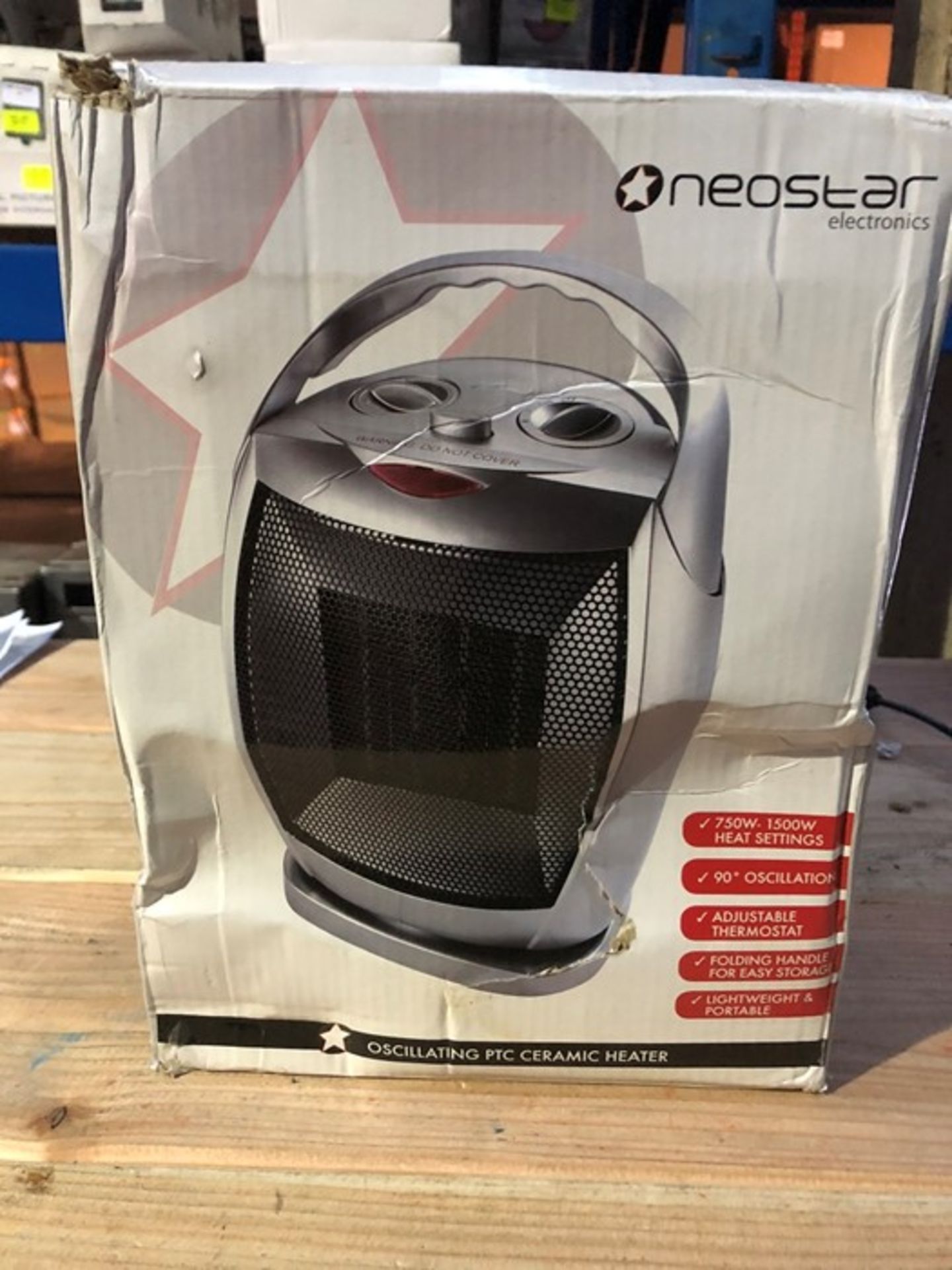 1 BOXED NEOSTAR ELECTRONICS OSCILLATING PTC CERAMIC HEATER / RRP £24.99 (PUBLIC VIEWING AVAILABLE)