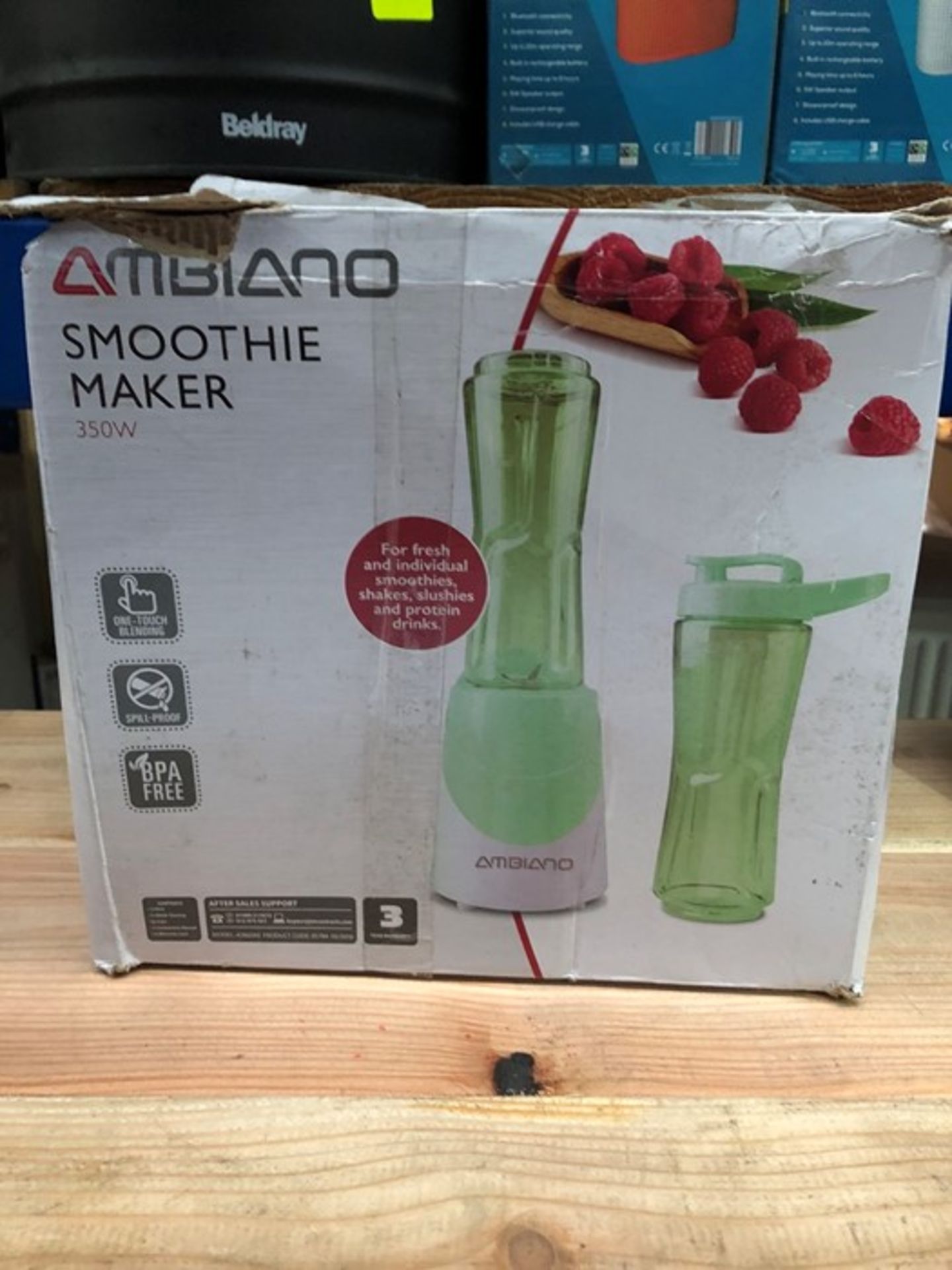 1 BOXED AMBIANO SMOOTHIE MAKER IN GREEN / RRP £14.99 (PUBLIC VIEWING AVAILABLE)