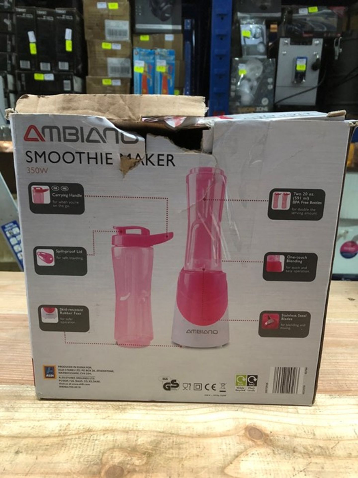 1 BOXED AMBIANO SMOOTHIE MAKER IN PINK / RRP £14.99 (PUBLIC VIEWING AVAILABLE)