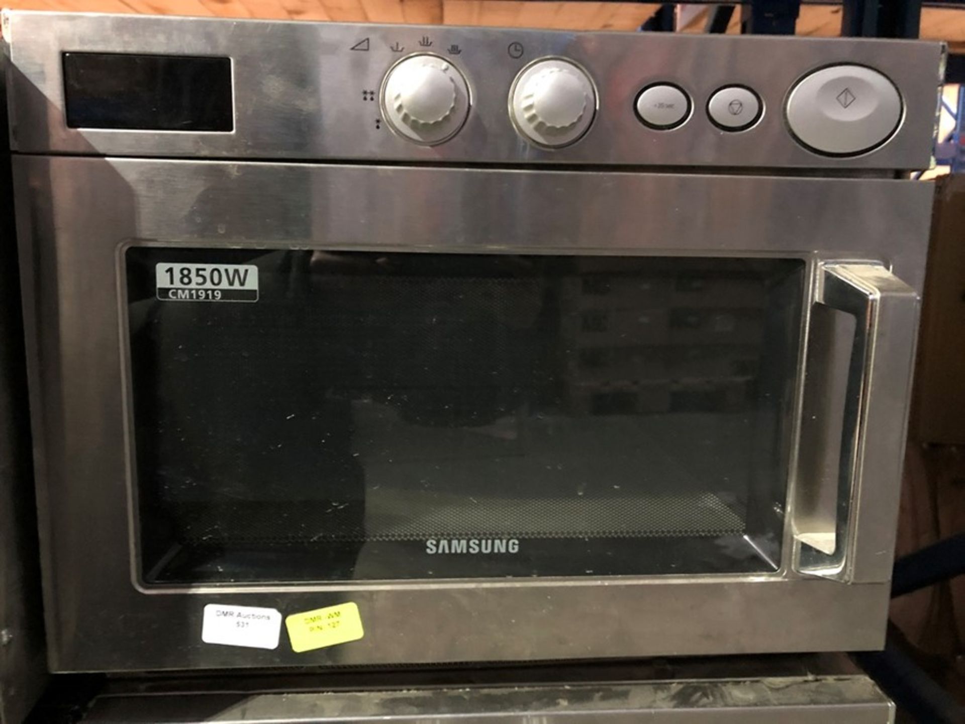 1 SAMSUNG 1850W COMMERCIAL MICROWAVE / RRP £579.99 (PUBLIC VIEWING AVAILABLE)