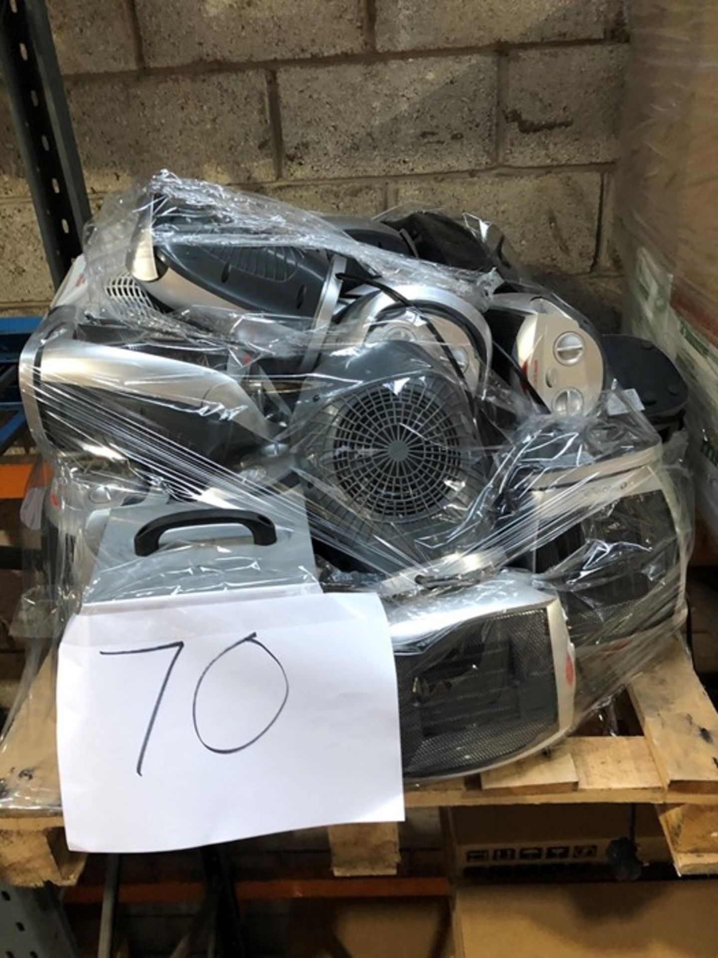 1 LOT TO CONTAIN 25 (APPROX) ASSORTED ELECTRICAL HEATERS / PLEASE NOTE THAT MODELS, COLOURS AND