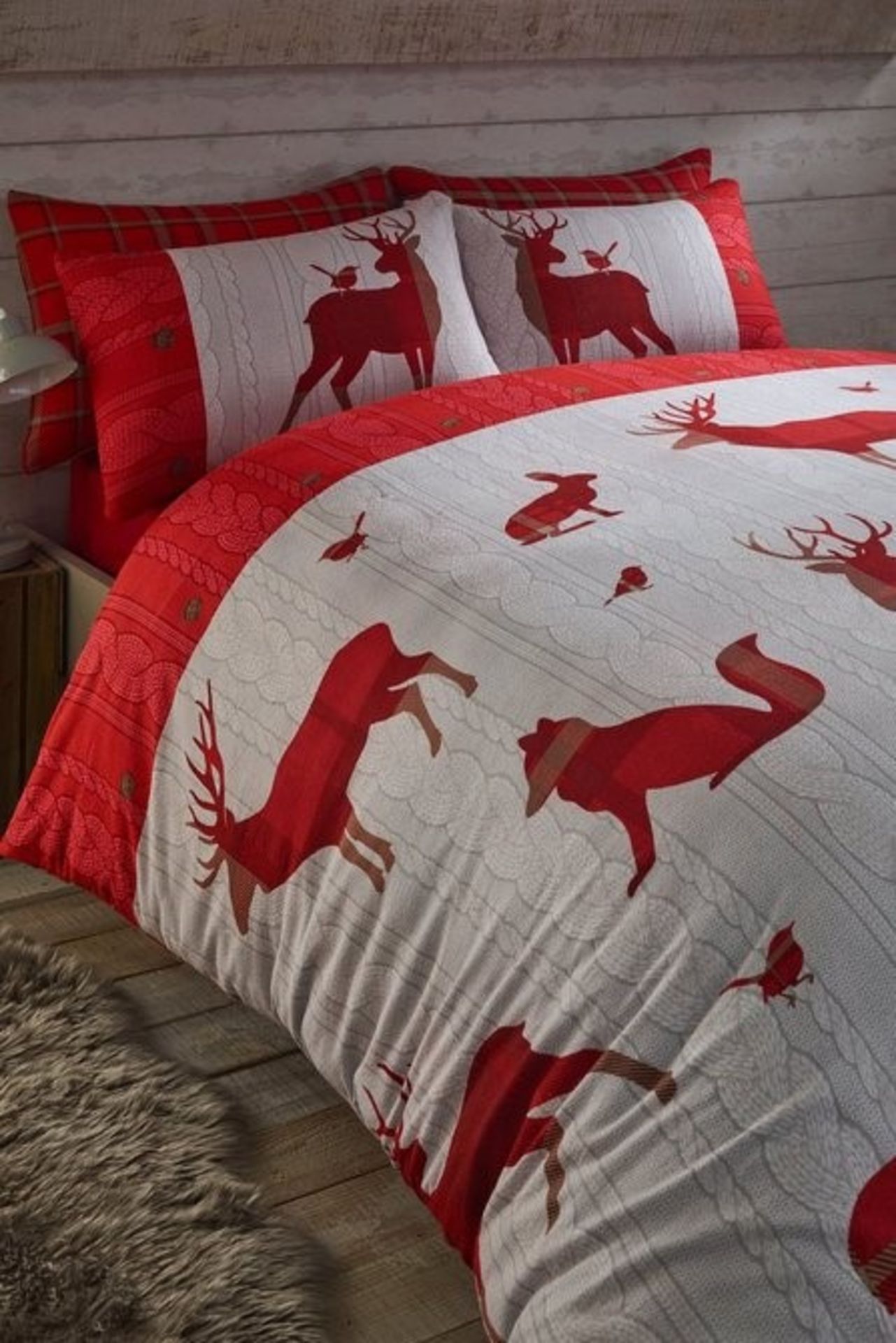 1 BAGGED REVERSIBLE CABLE KNIT WOODLAND ANIMAL BRUSHED COTTON FLANNELETTE DUVET SET SINGLE / SIZE: