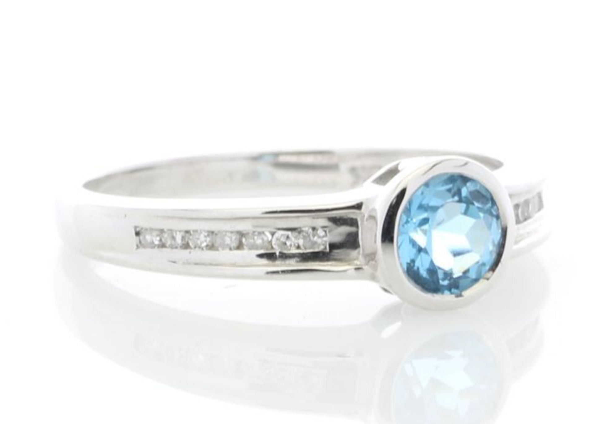 9ct White Gold Channel Set Semi Eternity Diamond Blue Topaz Ring 0.10 - Image 4 of 5