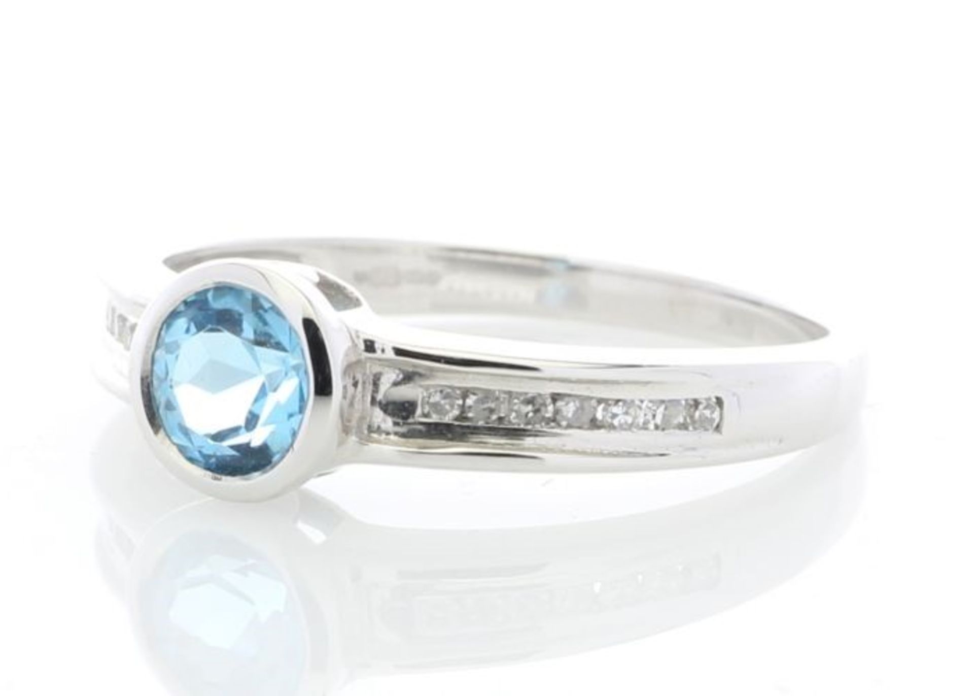 9ct White Gold Channel Set Semi Eternity Diamond Blue Topaz Ring 0.10 - Image 2 of 5