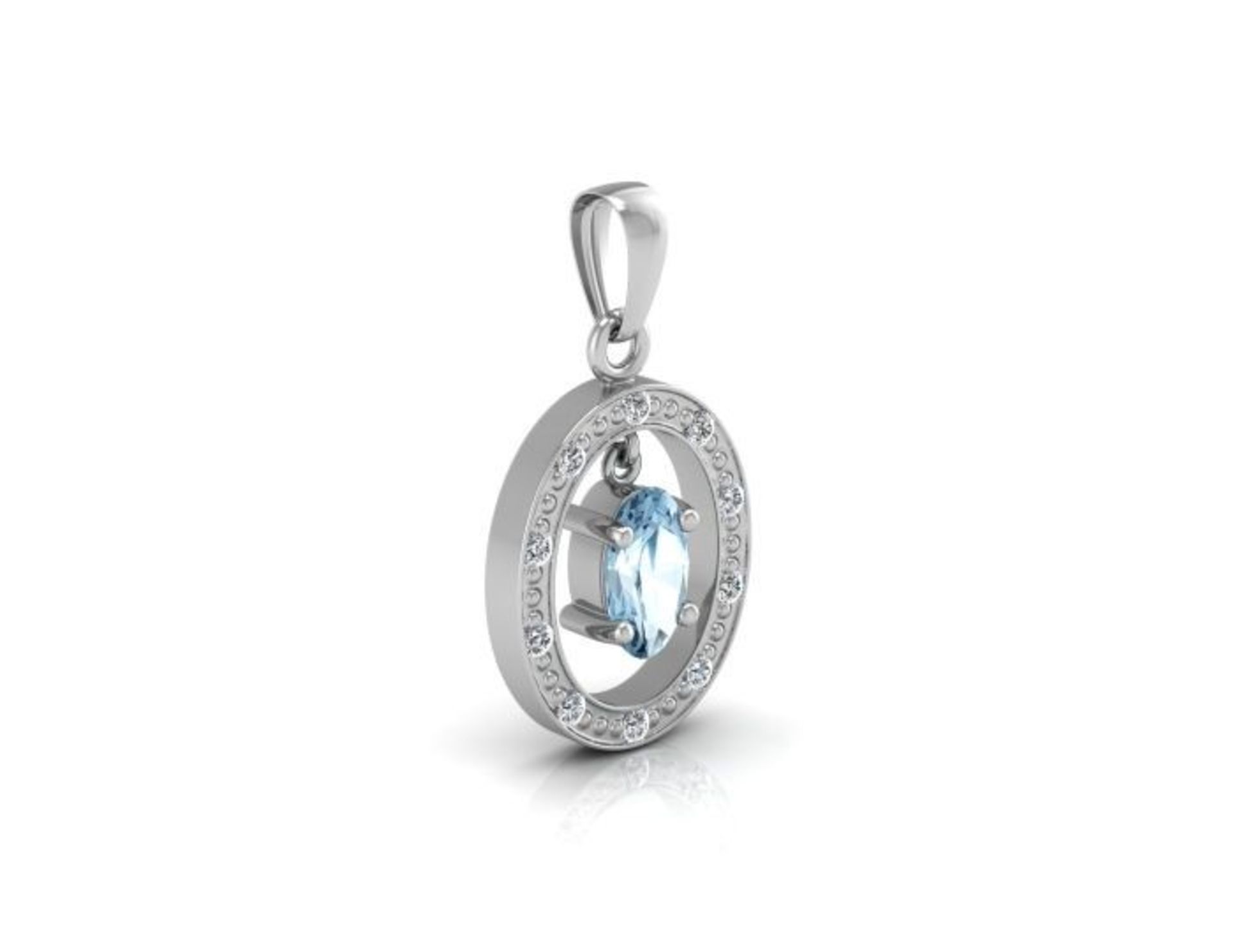 9ct White Gold Diamond And Blue Topaz Pendant 0.03 - Image 3 of 4