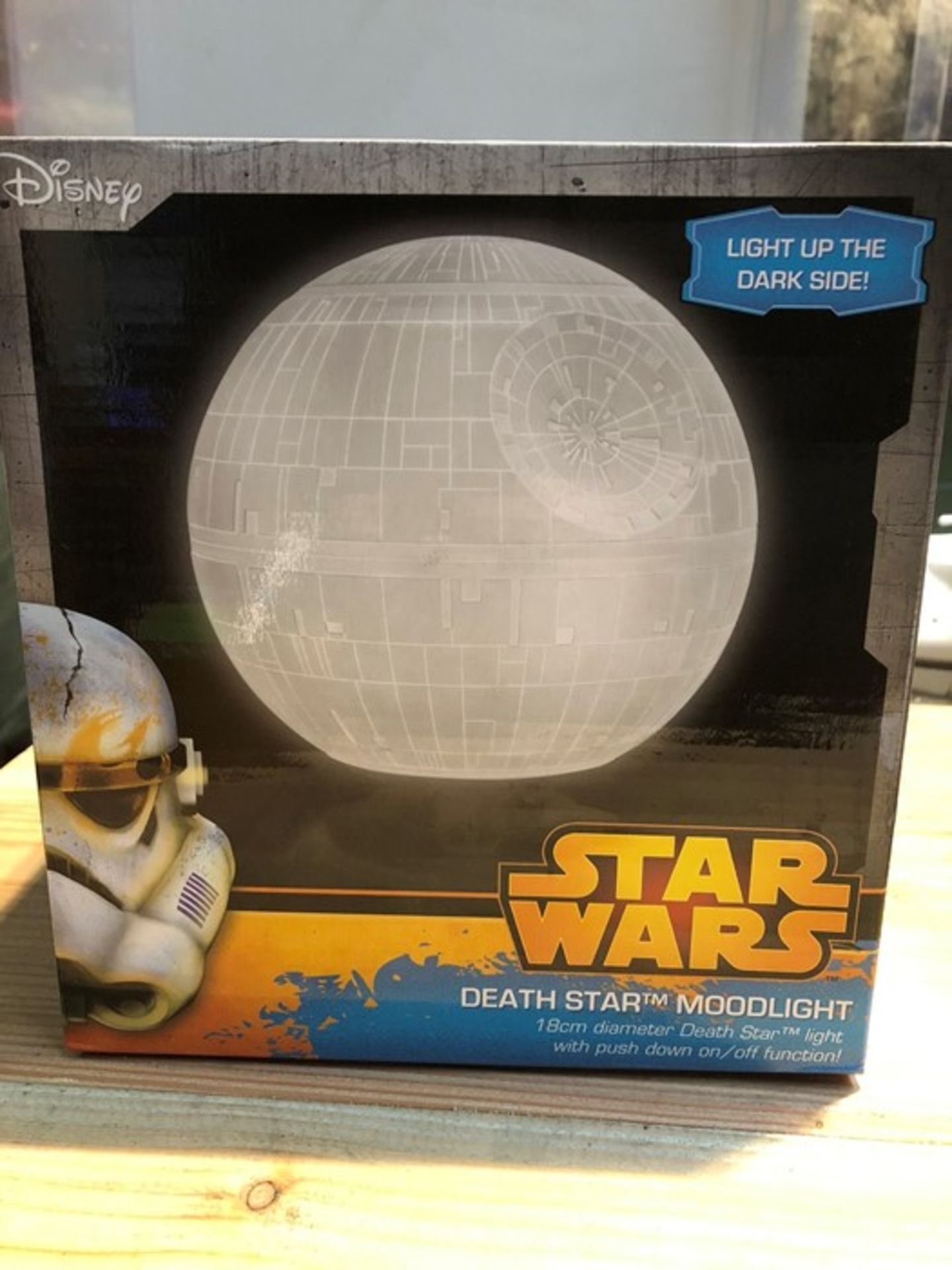 1 BOXED STAR WARS DEATH STAR MOONLIGHT (PUBLIC VIEWING AVAILABLE)