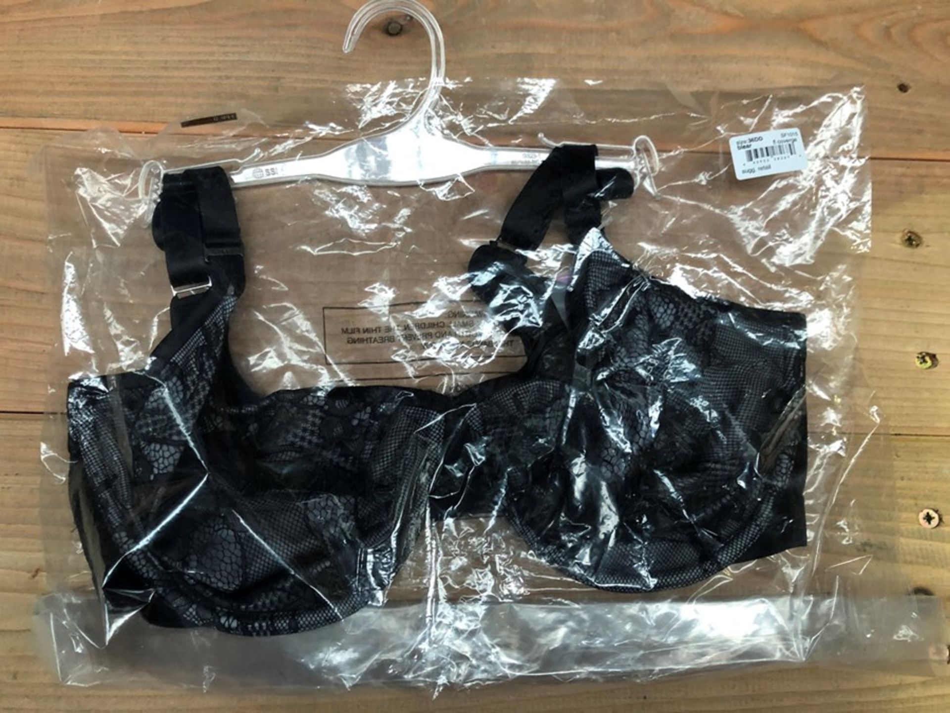 1 LOT TO CONTAIN 2 SPANX BRAS IN BLEAR / SIZE 36DD / STYLE SF1015 / RRP £136.00 (PUBLIC VIEWING