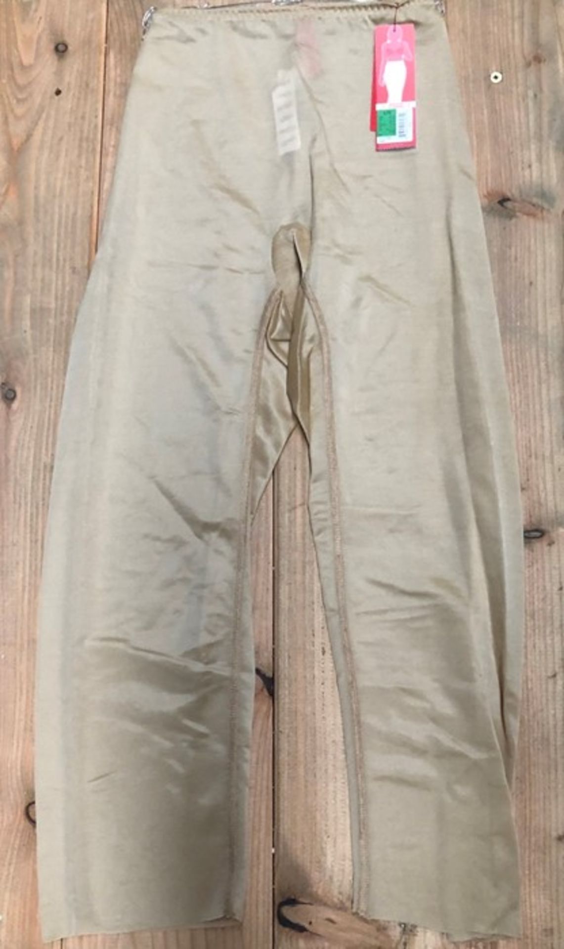 1 LOT TO CONTAIN 3 SPANX PANTS IN NUDE / SIZE LARGE / STYLE 1495 / RRP £144.00 (PUBLIC VIEWING