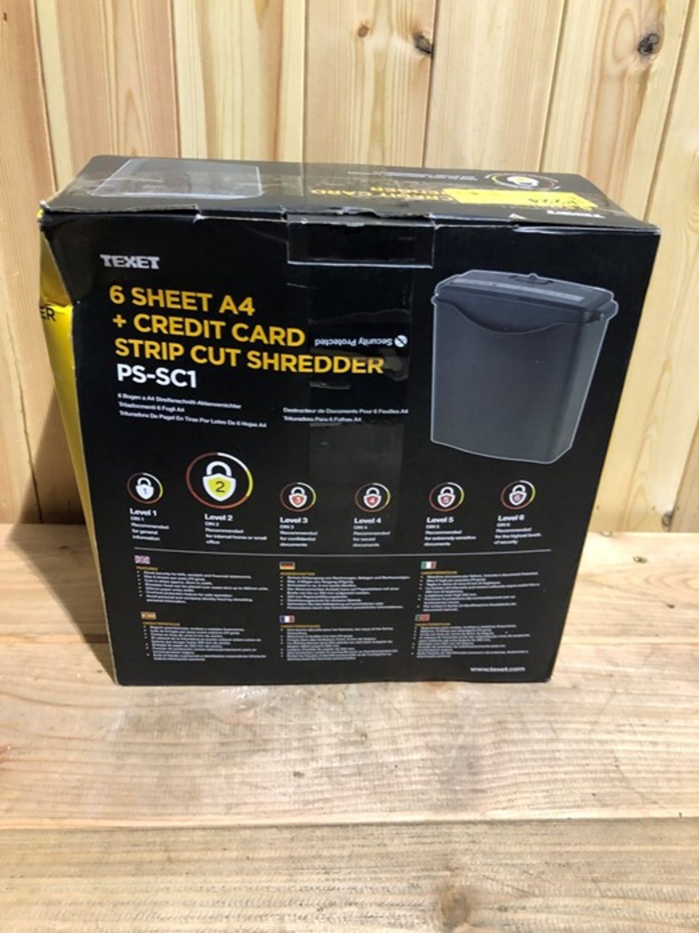 1 BOXED TEXET 6 SHEET A4 AND CREDIT CARD STRIP CUT SHREDDER PS-SC1 / RRP £15.00 / BL-9653 (PUBLIC