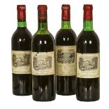 CHÂTEAU LAFITE ROTHSCHILDPauillac, Premier Grand Cru Classé, 1963/1977.3 Flaschen: 1x1963, 2x1977.