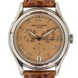 PATEK PHILIPPEGentleman's wristwatch "Annual Calendar".Manufacturer/Manufaktur: Patek Philippe,