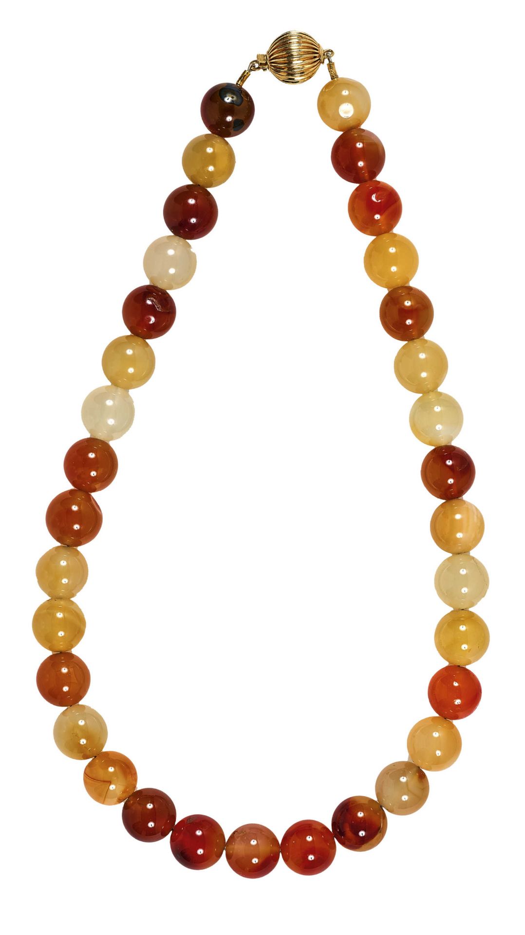 KARNEOL-COLLIERAttraktive Multicolor-Kette aus 33 polierten Karneol-Kugeln von ø je ca. 12 mm. An